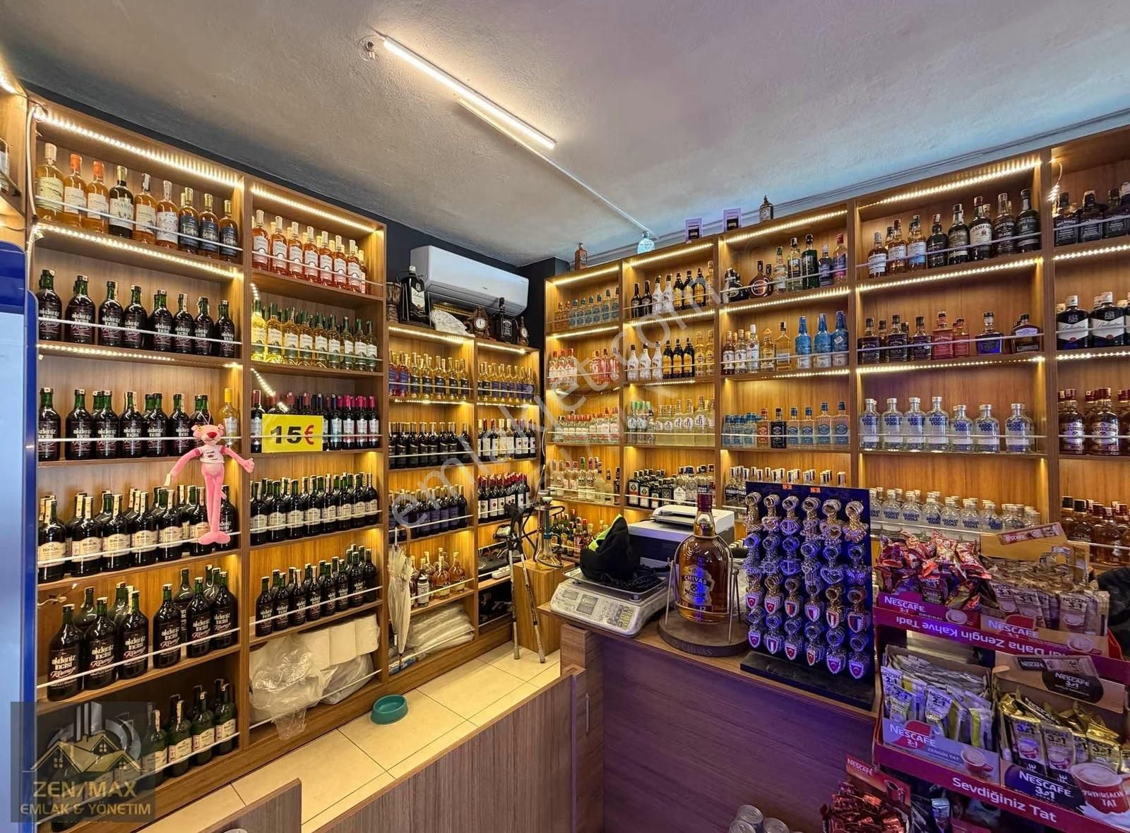 Manavgat Evrenseki Çolaklı Kavşağında Cadde Üzeri Devren Market