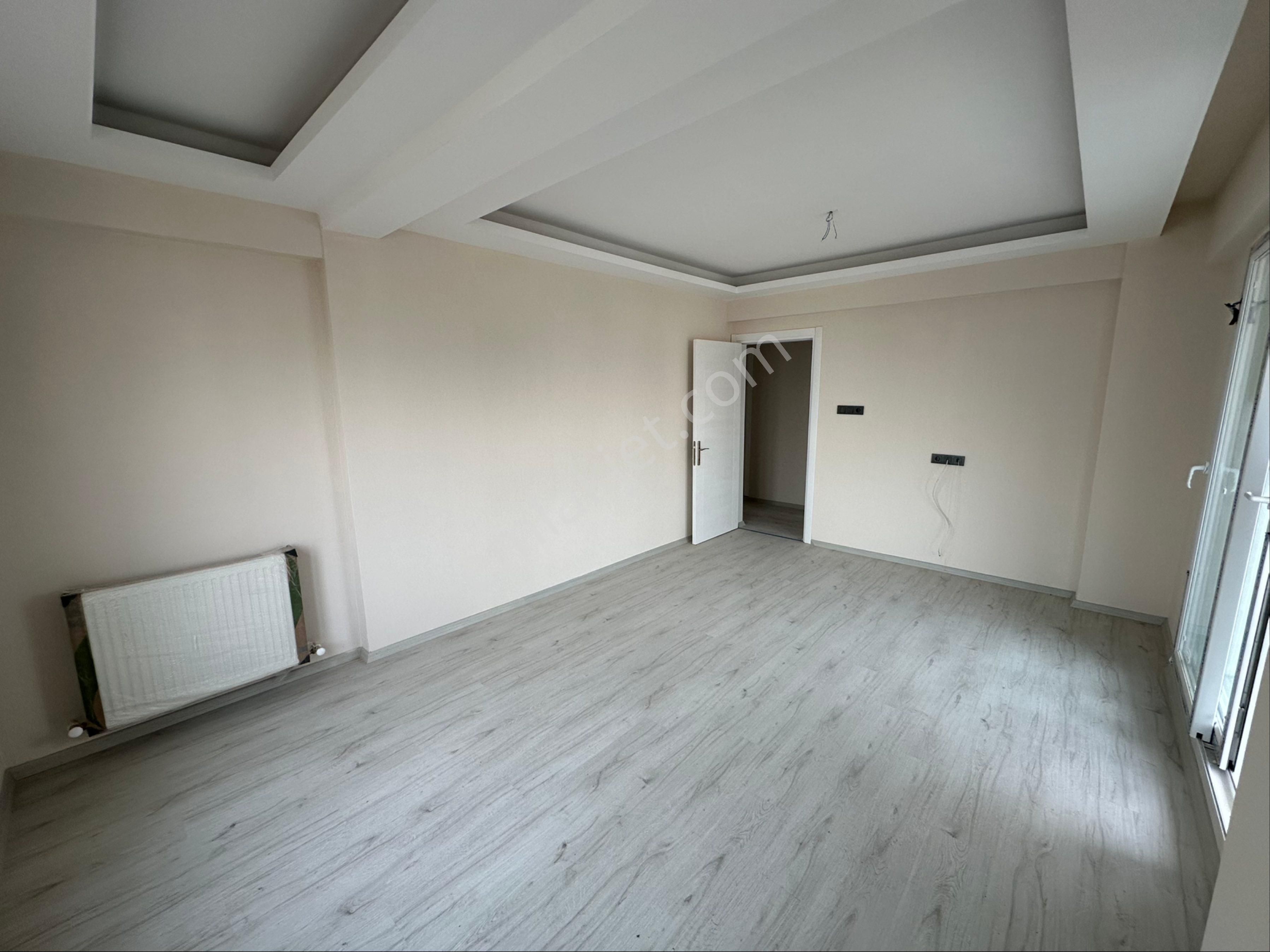 Efendi Mahallesinde Satılık 2+1 Ara Kat - Görsel 2