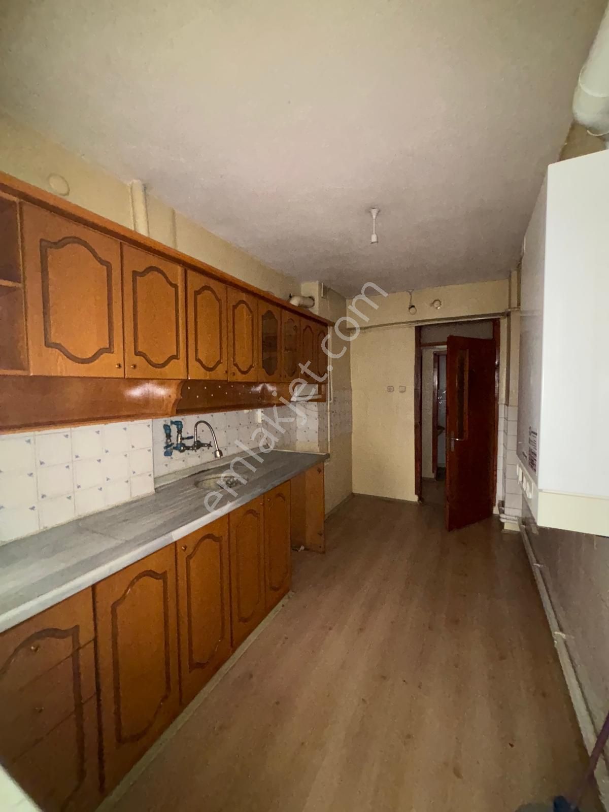 İsa Kavak Gayrimenkul’den Karatay Kalenderhane 2+1 Daire Kiralık - Görsel 5