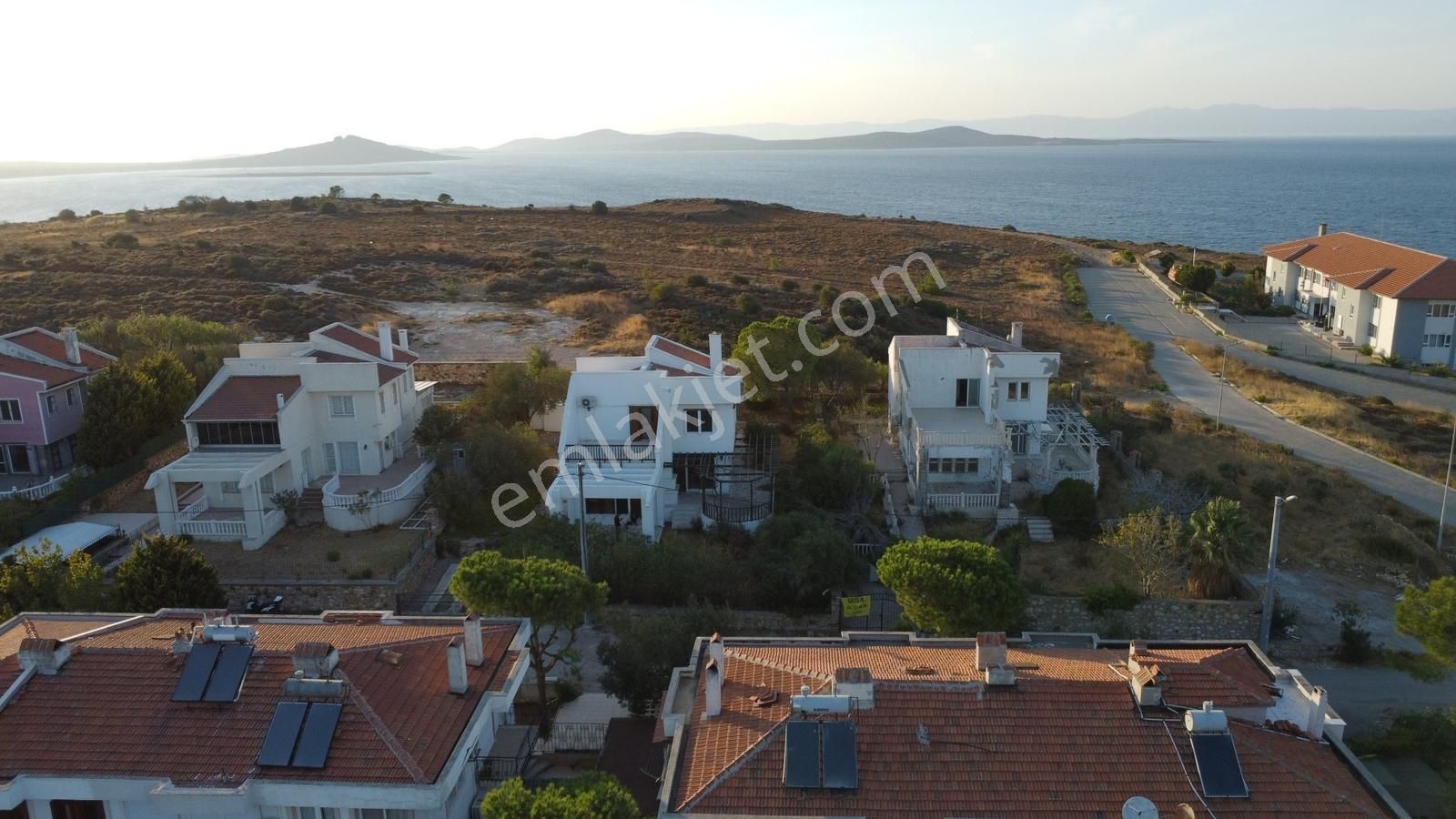 Era Angel'dan Ayvalık Lale Adasın'da 700m2 Arsa İçinde Müstakil - Görsel 8