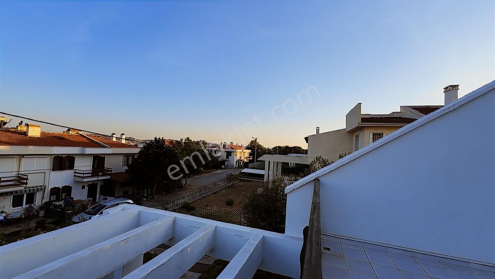 Era Angel'dan Ayvalık Lale Adasın'da 700m2 Arsa İçinde Müstakil - Görsel 13