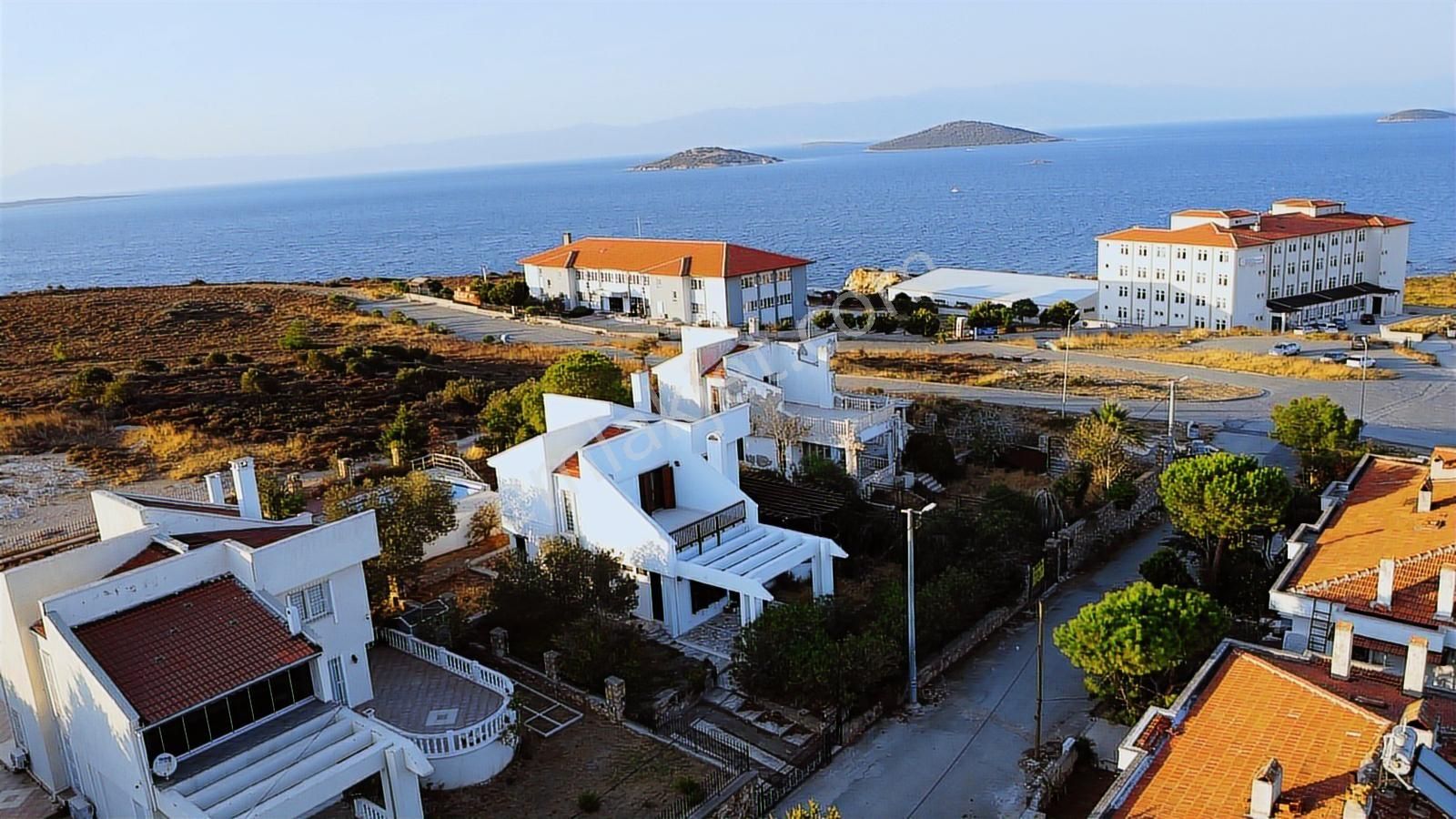 Era Angel'dan Ayvalık Lale Adasın'da 700m2 Arsa İçinde Müstakil - Görsel 28