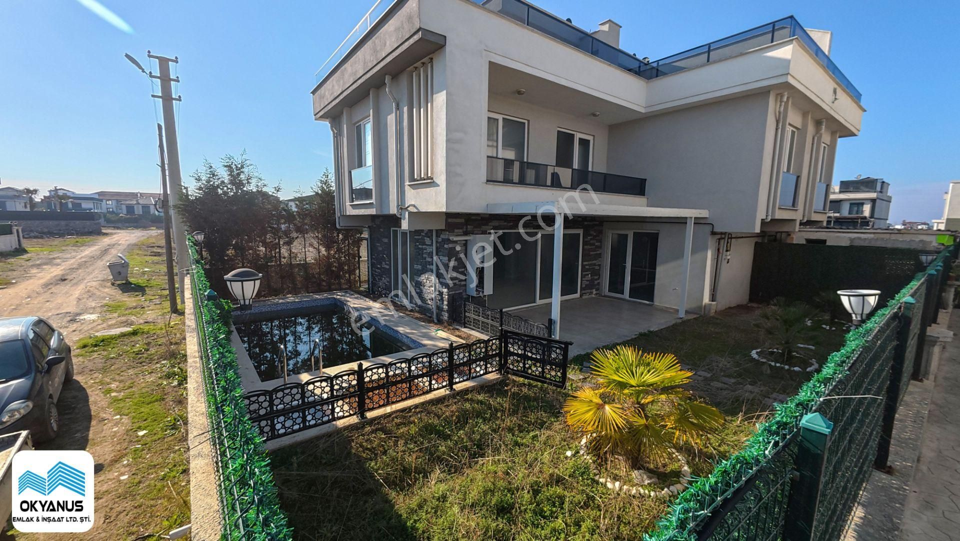 Karasu’da Satılık 3+1 Villa Deniz Manzaralı Ferah
