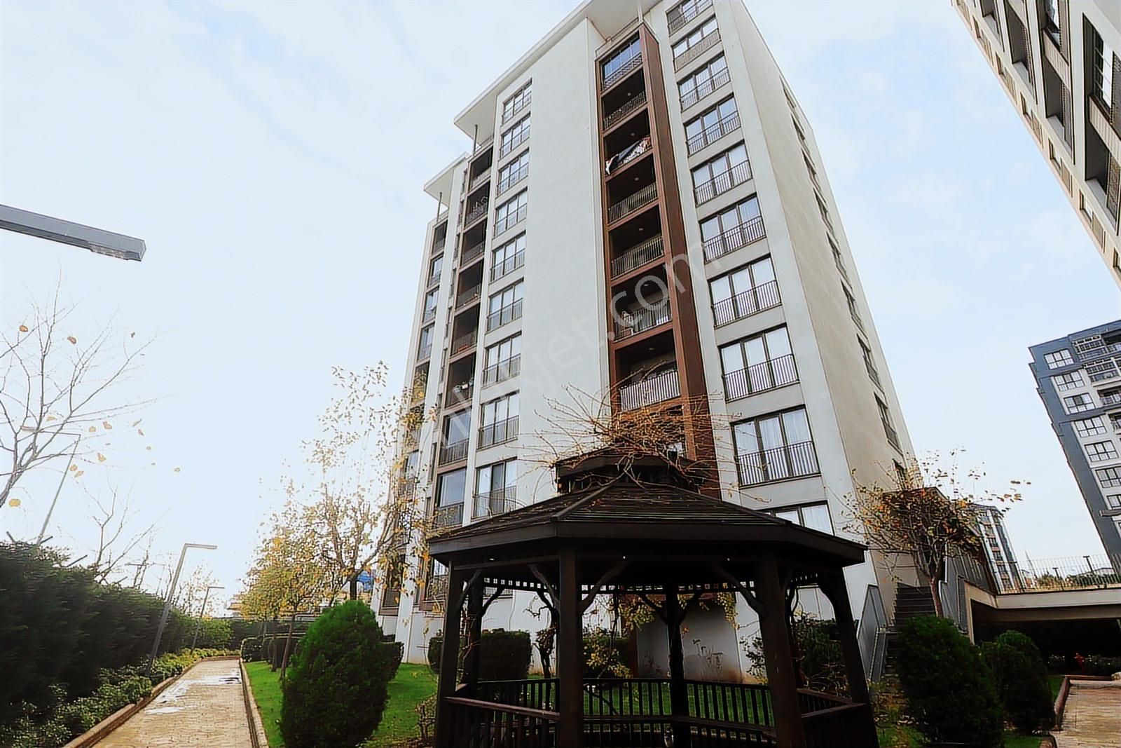 Pendik Esenler Mh Eşyalı Kiralık Daire Siteiçerisinde - Görsel 2