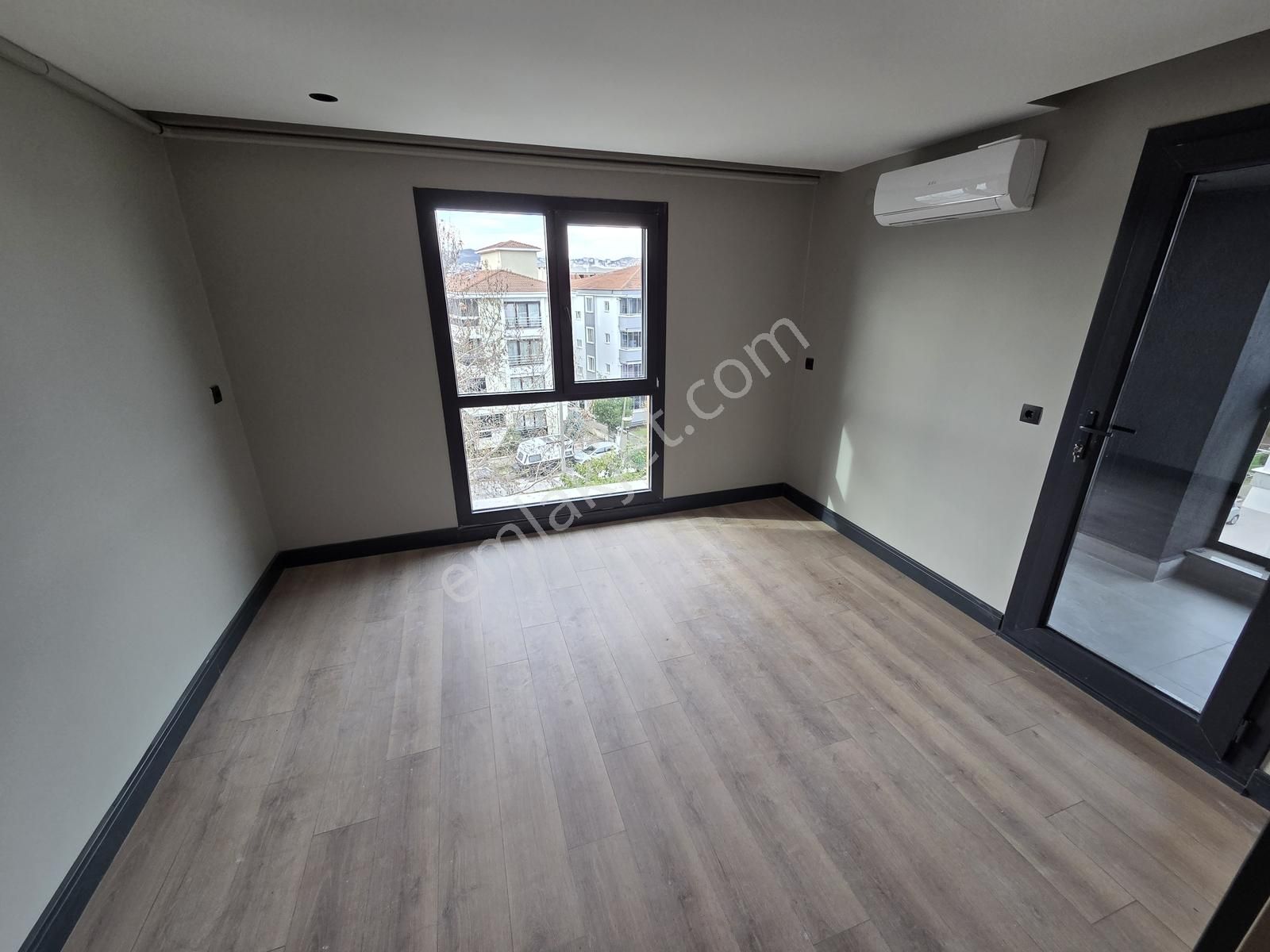 Mirden Bahçelievler'de Nitelikli Yaşam Sunan Sıfır 3+1 Dublex - Görsel 13