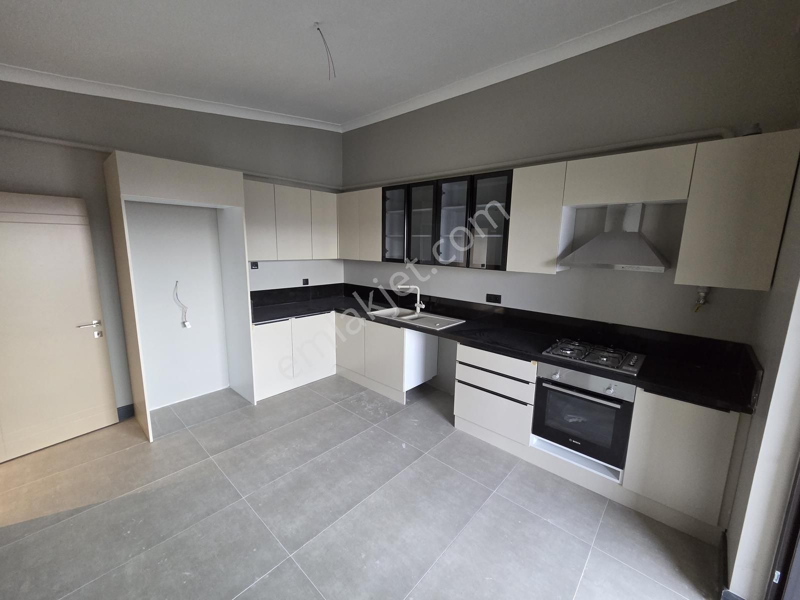 Mirden Bahçelievler'de Nitelikli Yaşam Sunan Sıfır 3+1 Dublex - Görsel 23