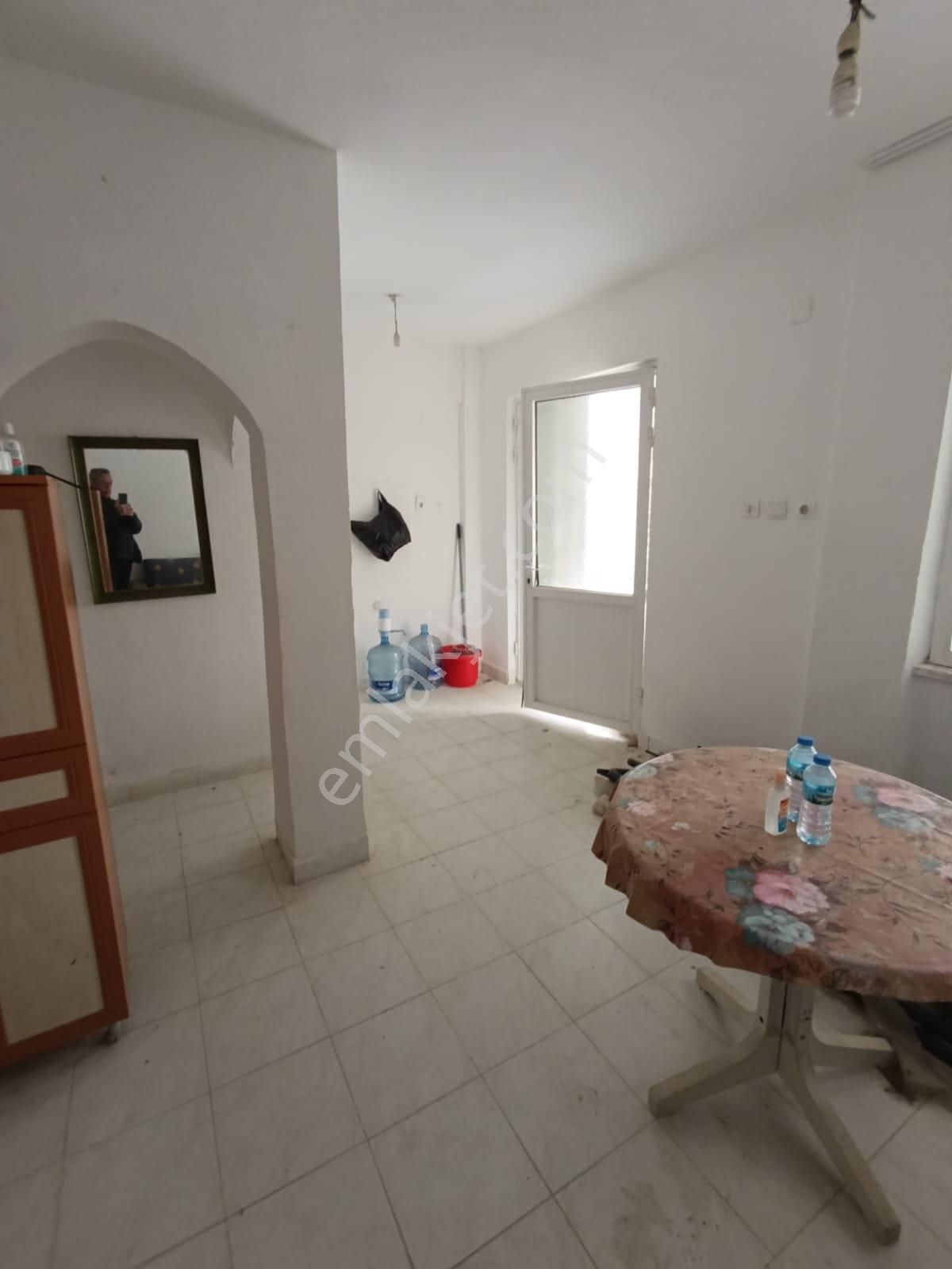 Kuşadası Güzelçamlı"da Denize 550 M. Cadde Üzeri Satılık Villa.. - Görsel 23