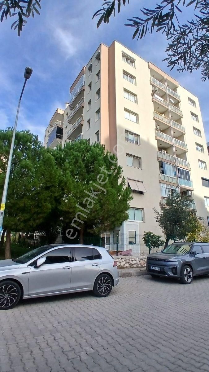 Bornova Evka 3 Kiralık 3+1 Daire - Görsel 18