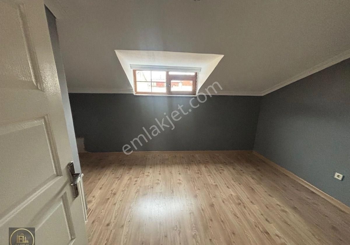 F-l Emlaktan Ümraniye Metroya 7 Dk 3+1 Çift Teraslı - Görsel 11