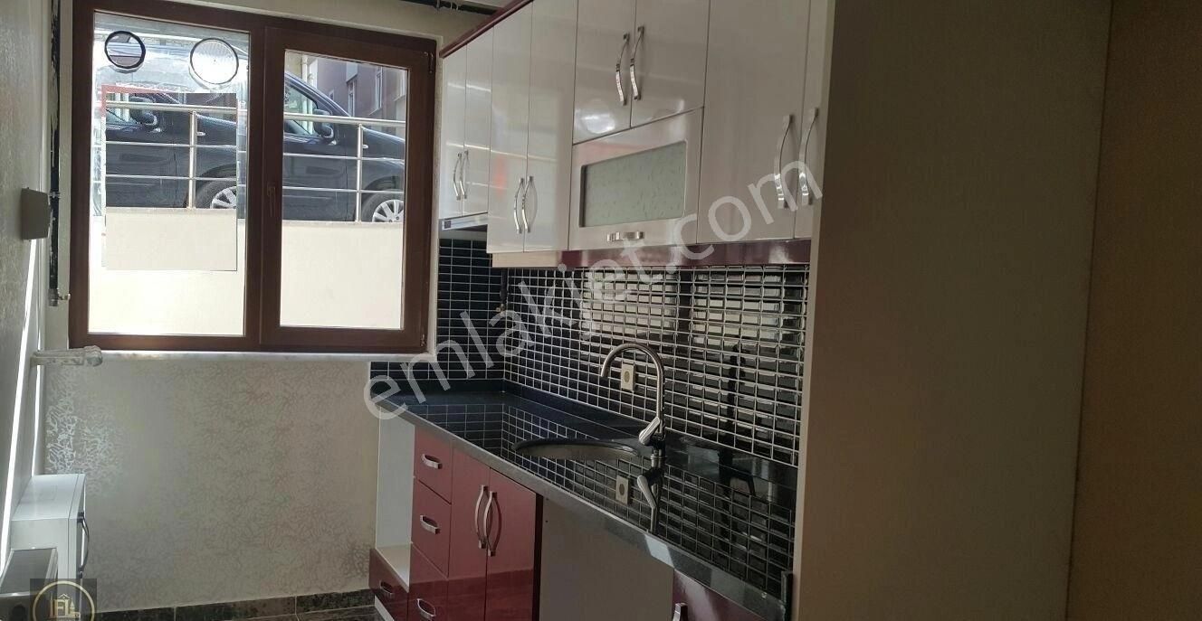 F-l Emlaktan Bulgurlu Libadiye Dsi Emaar Yakını 2+1 Bahçe Kat 25 Bin Kiracılı - Görsel 4
