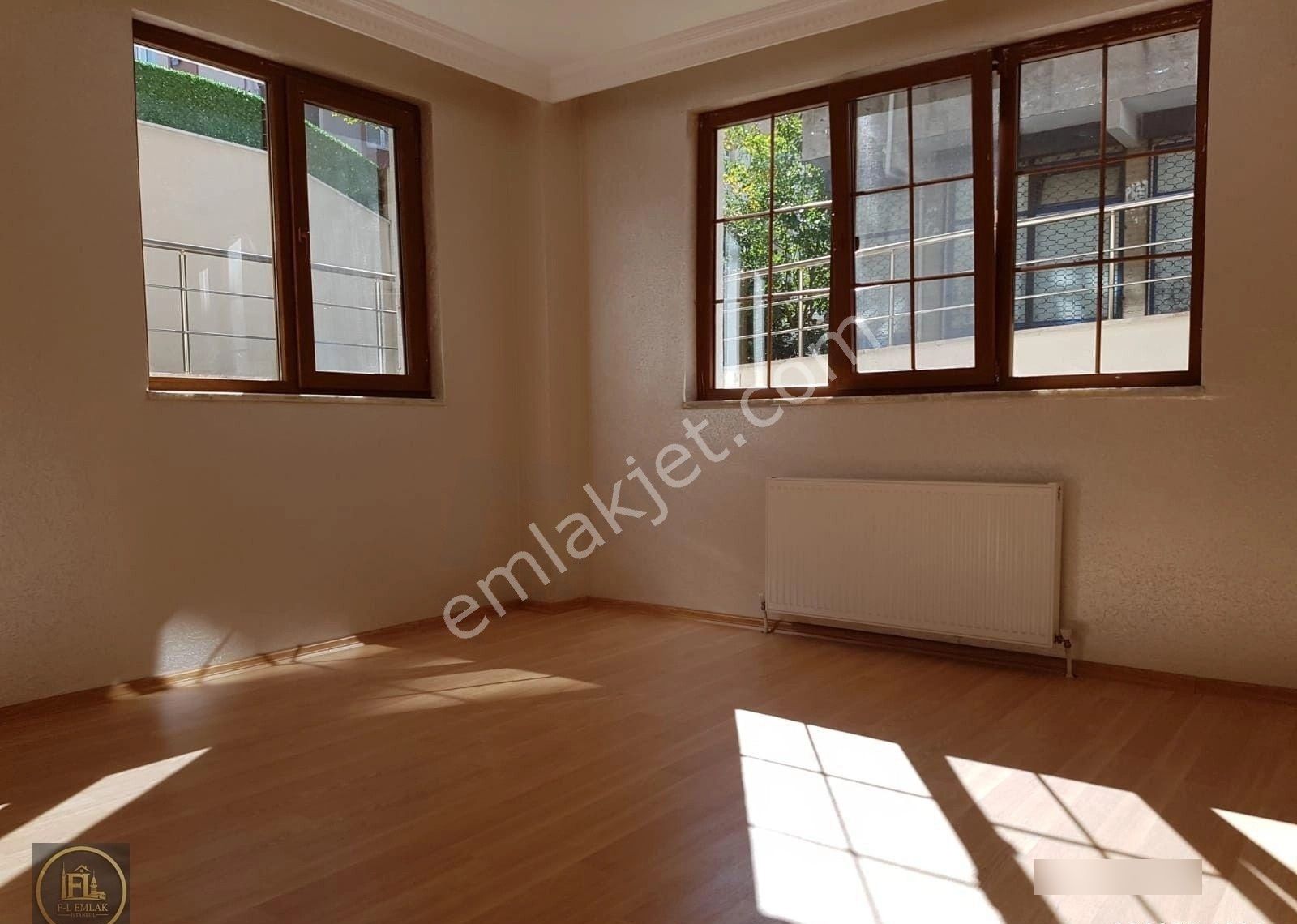 F-l Emlaktan Bulgurlu Libadiye Dsi Emaar Yakını 2+1 Bahçe Kat 25 Bin Kiracılı - Görsel 2