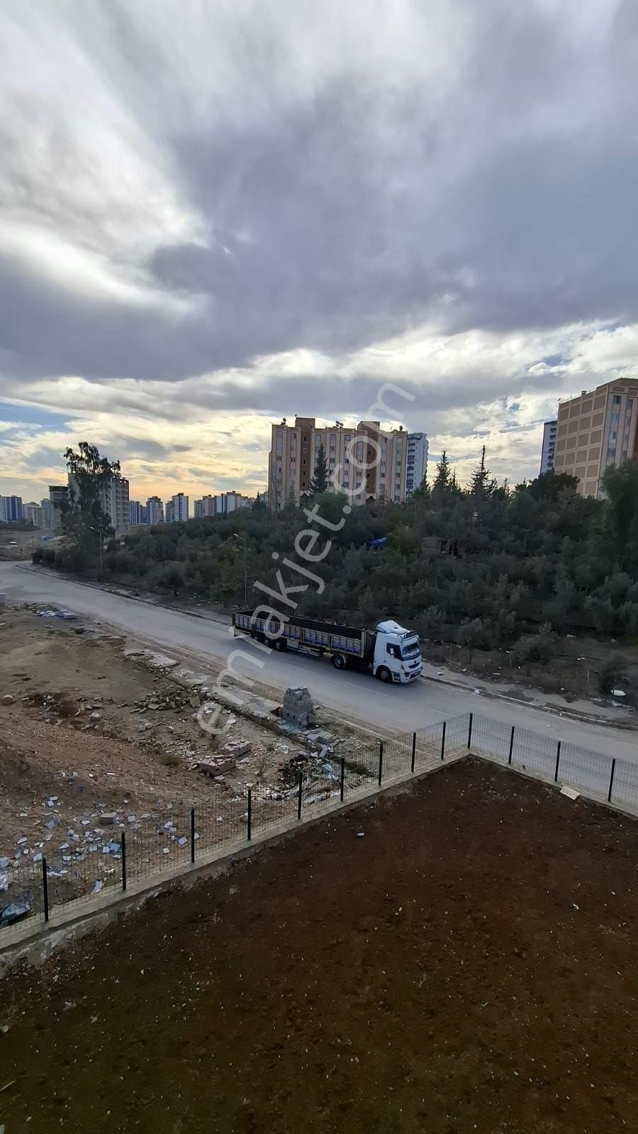 Adana Sarıçam Gültepede - Görsel 24