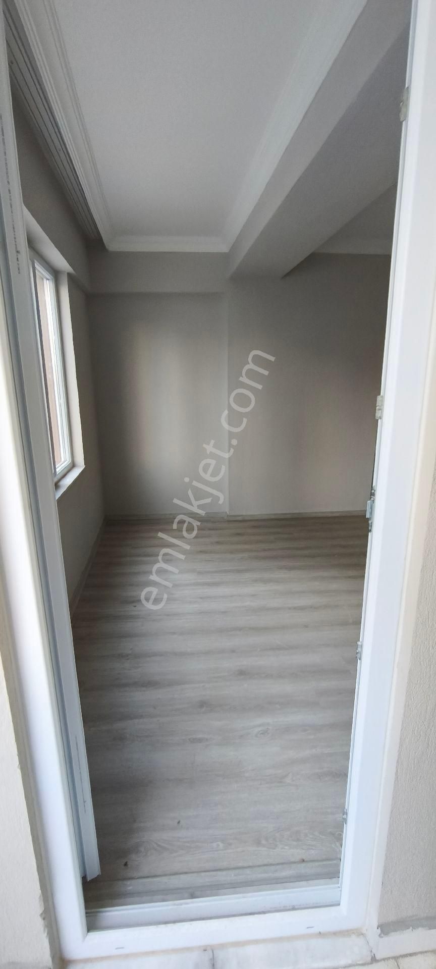 Sahibinden Merkezde Pazaryeri Yakını Kiralık 1+1 - Görsel 4