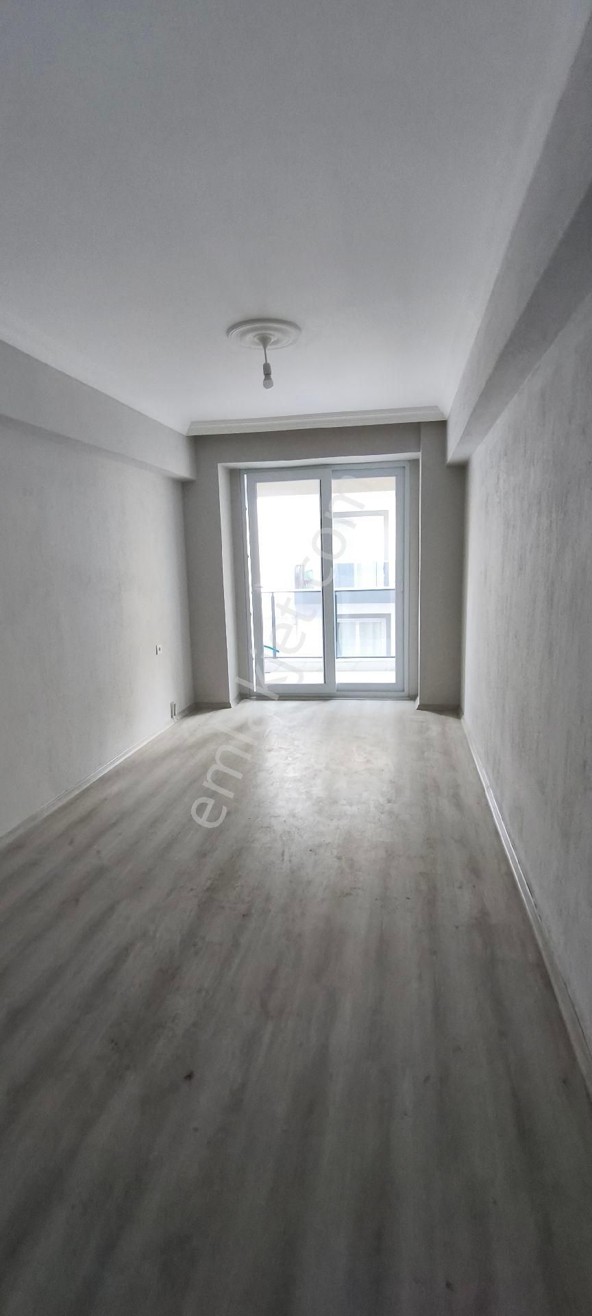 Sahibinden Merkezde Pazaryeri Yakını Kiralık 1+1 - Görsel 5