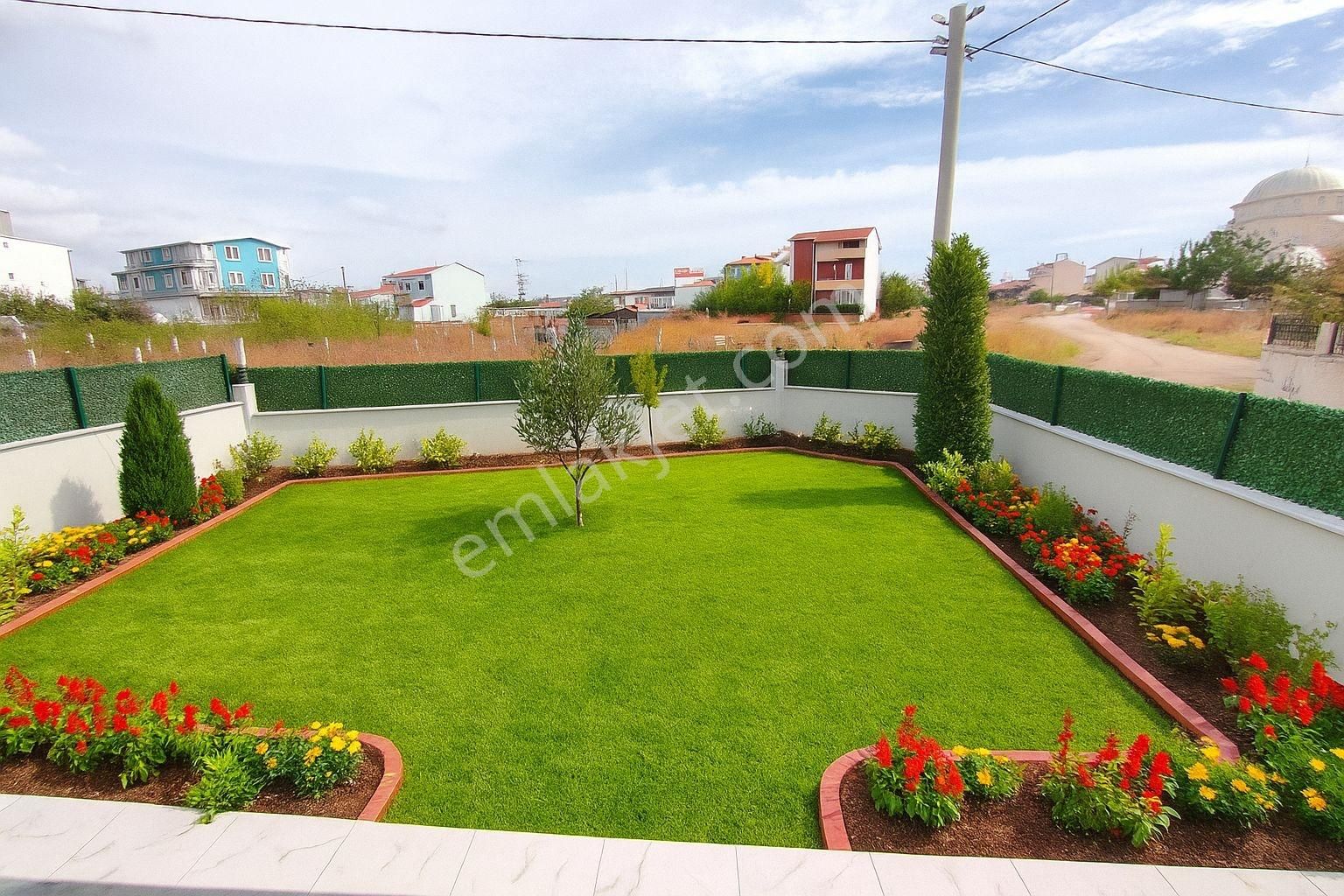 Kartallar'dan Deniz Tarafında Kocaman Bahçeli Lüks Ve Şık Yazlık - Görsel 8