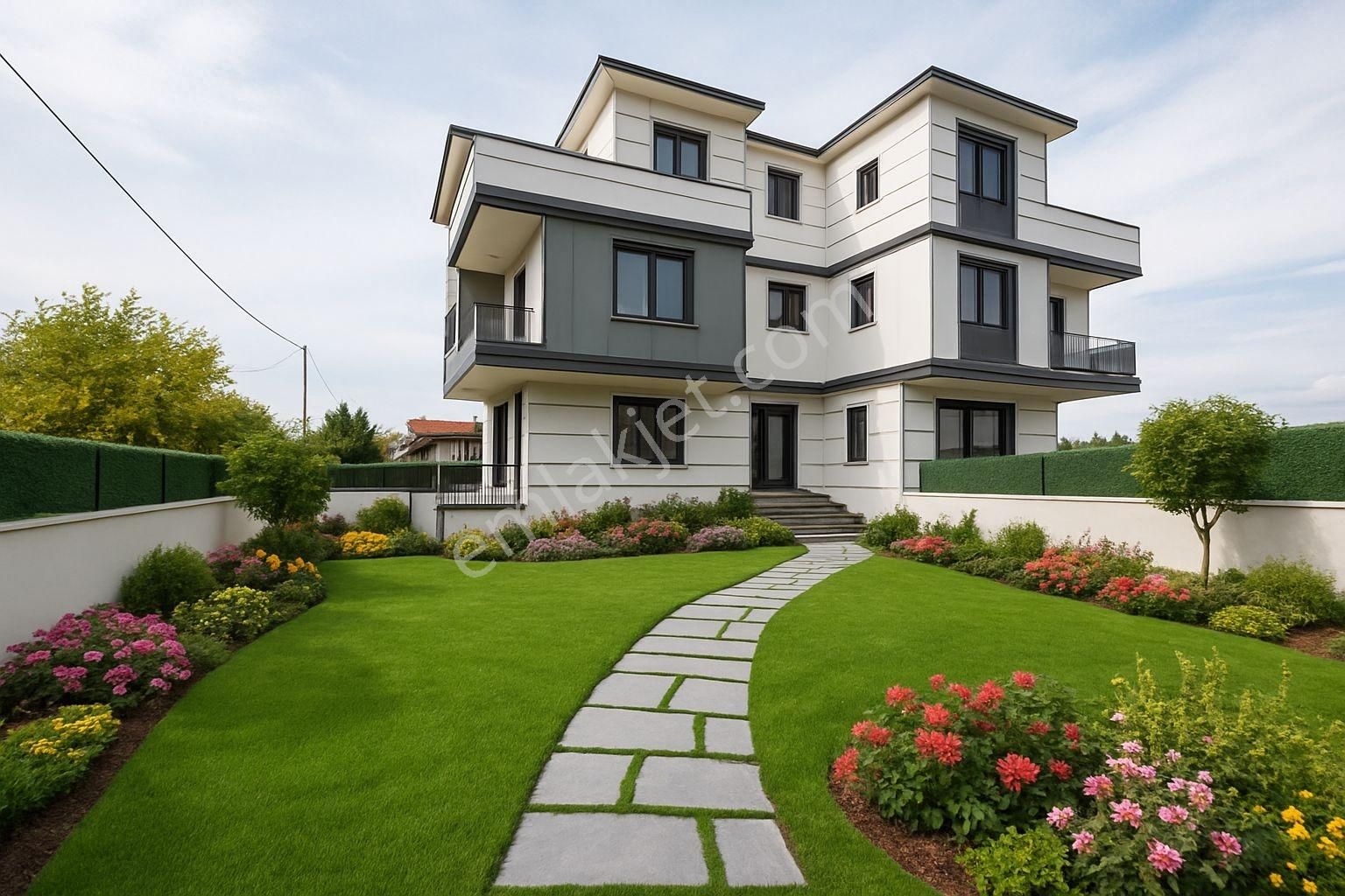 Kartallar'dan Deniz Tarafında Kocaman Bahçeli Lüks Ve Şık Yazlık - Görsel 34