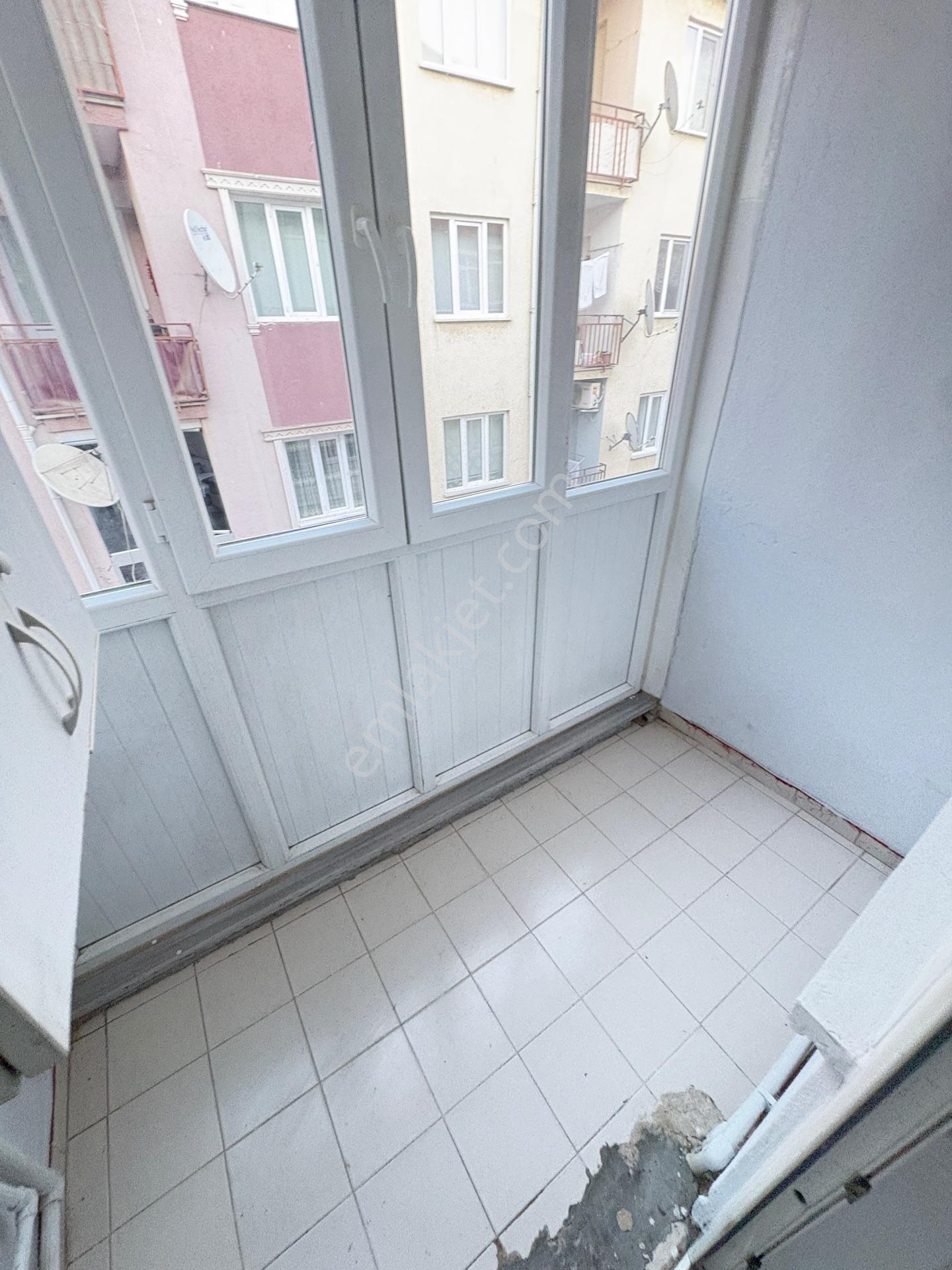 Marmara'dan Abdurrahman Mah 2+1 Kiralık Daire - Görsel 5