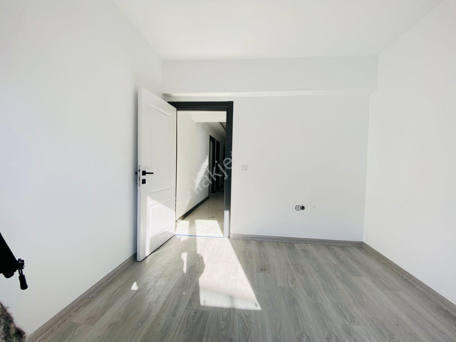 Boğaziçi Samsun Yolu Cephe Sıfır Bina Katta Satılık 3+1 Daire !!! - Görsel 12