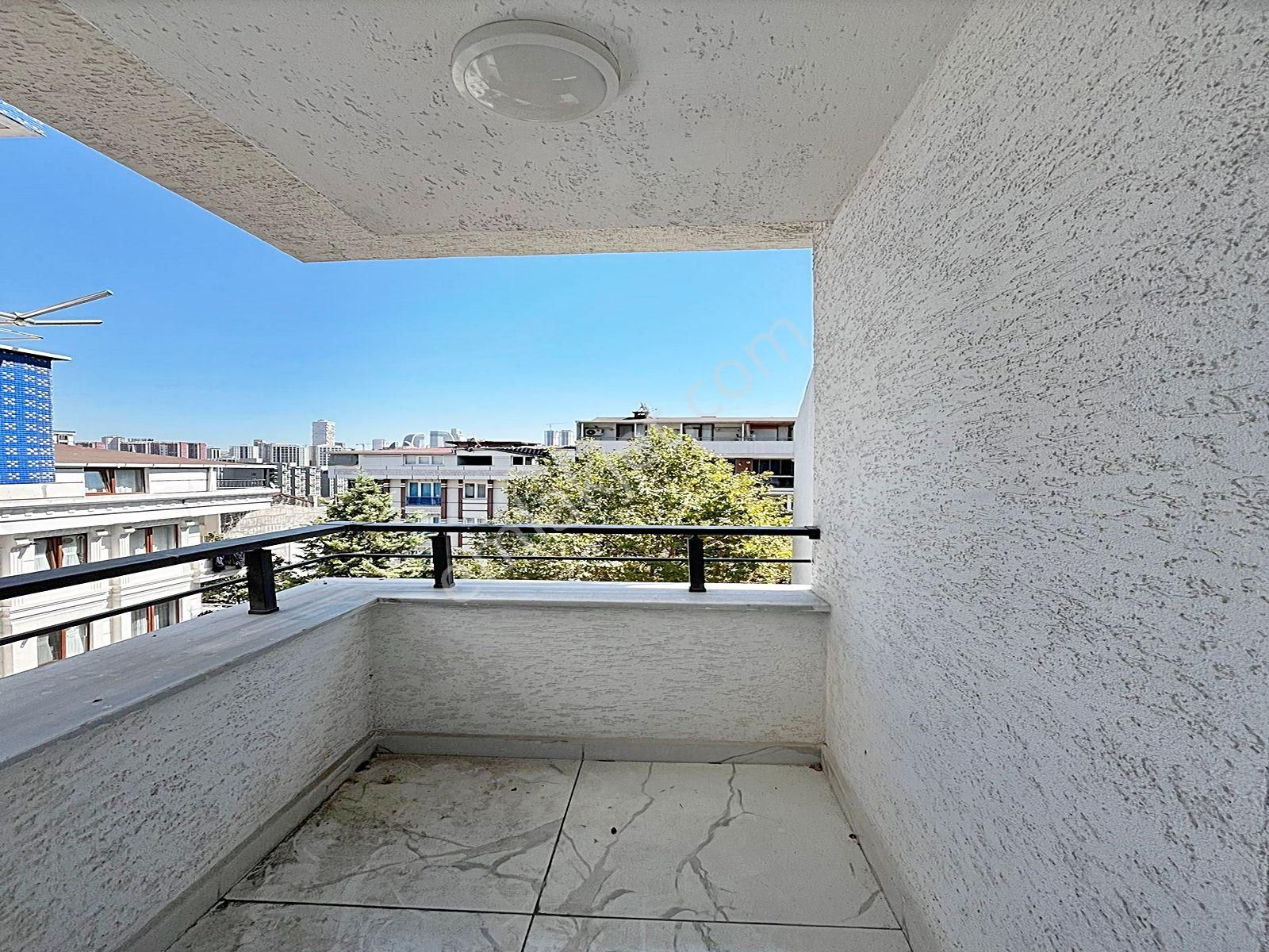 Cadde34 Yapı'dan Sıfır Güzelyurt Metrobüse 3dk Ayrı Girişli 4+2 Çift Kapalı Mutfaklı Satılık Dubleks - Görsel 5