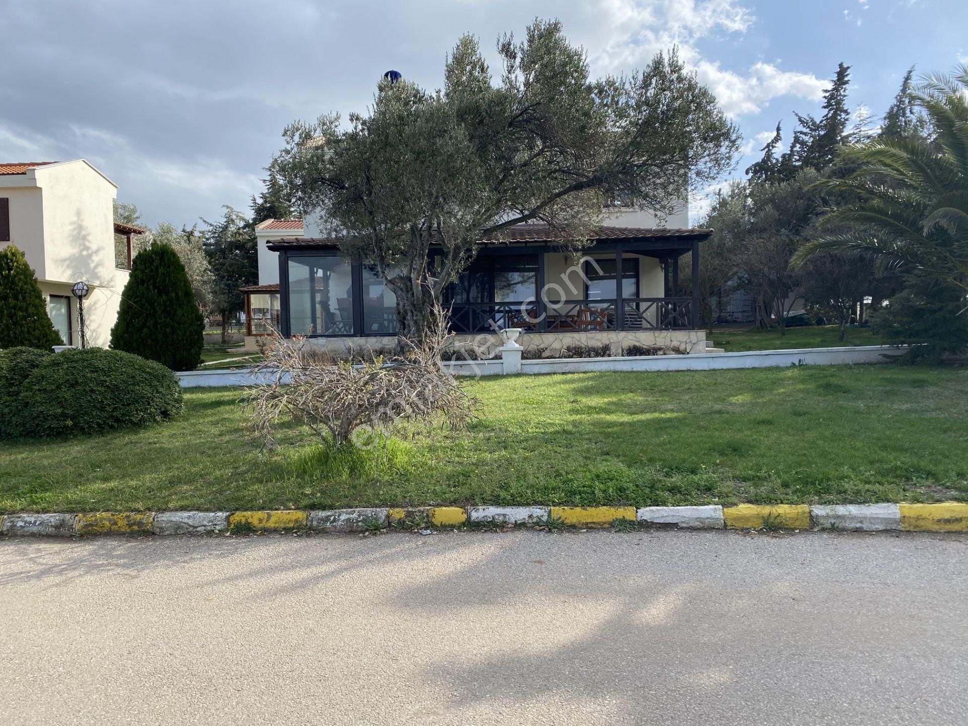 Balıkesir Ayvalık Ta Satılık Muhtesem Villa.denize Sıfır. - Görsel 25