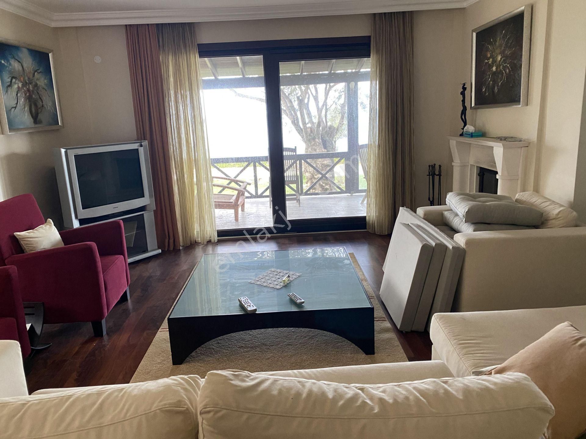 Balıkesir Ayvalık Ta Satılık Muhtesem Villa.denize Sıfır. - Görsel 10