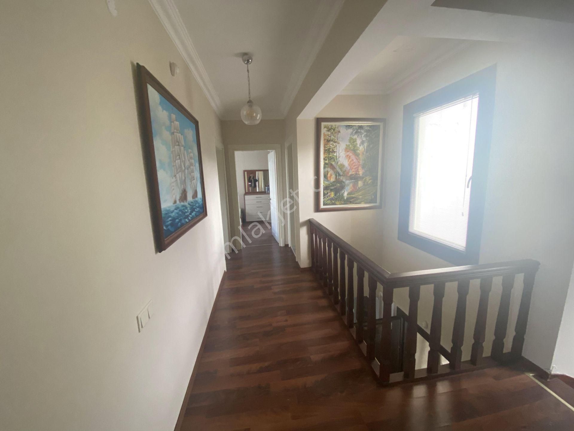 Balıkesir Ayvalık Ta Satılık Muhtesem Villa.denize Sıfır. - Görsel 11