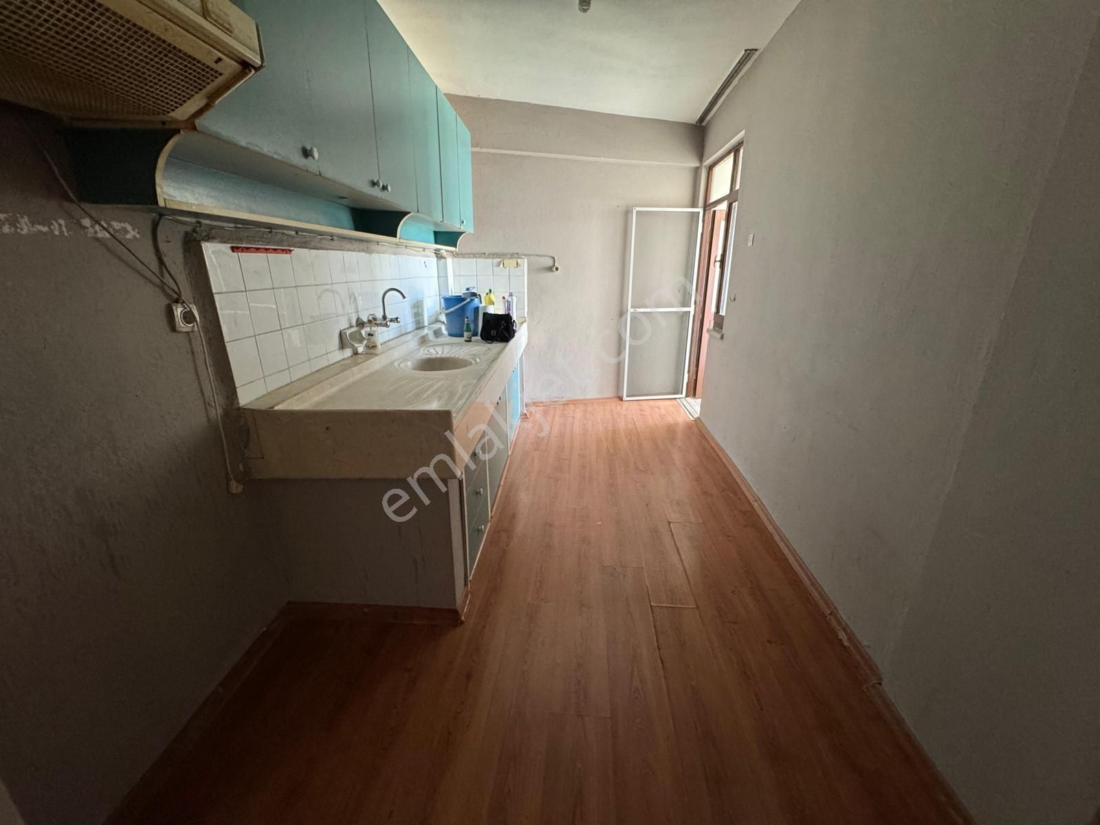 Kentsel Dönüşüme Uygun Önü Açık Geniş 3+1 - Görsel 3