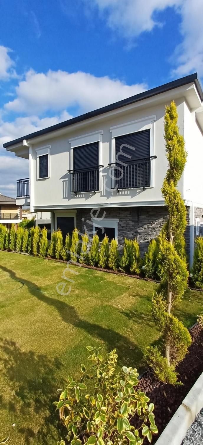 Mazaralı Sıfır Oturmaya Hazır Lüx Villalar - Görsel 2