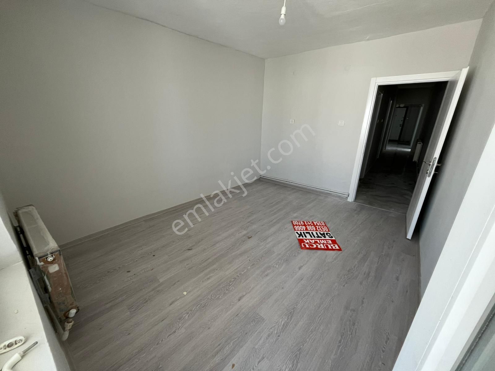 Lise Caddesi Üzerinde 4+1 Cephesi Açık Satılık Daire***burcu*** - Görsel 11