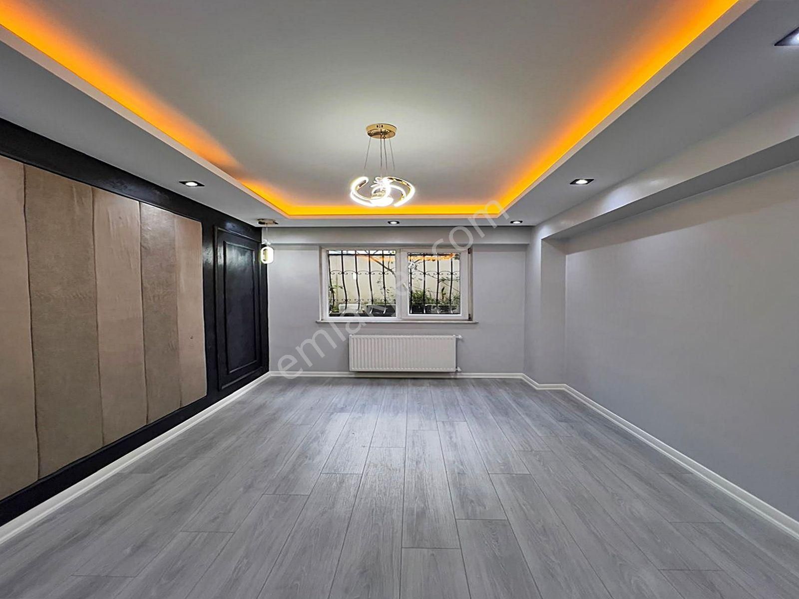 Cadde34'den Metrobüse Yürüme Mesafesinde %80 Krediye Uygun Çift Bahçeli Giriş Seviyesinde Bahçe Katı - Görsel 11