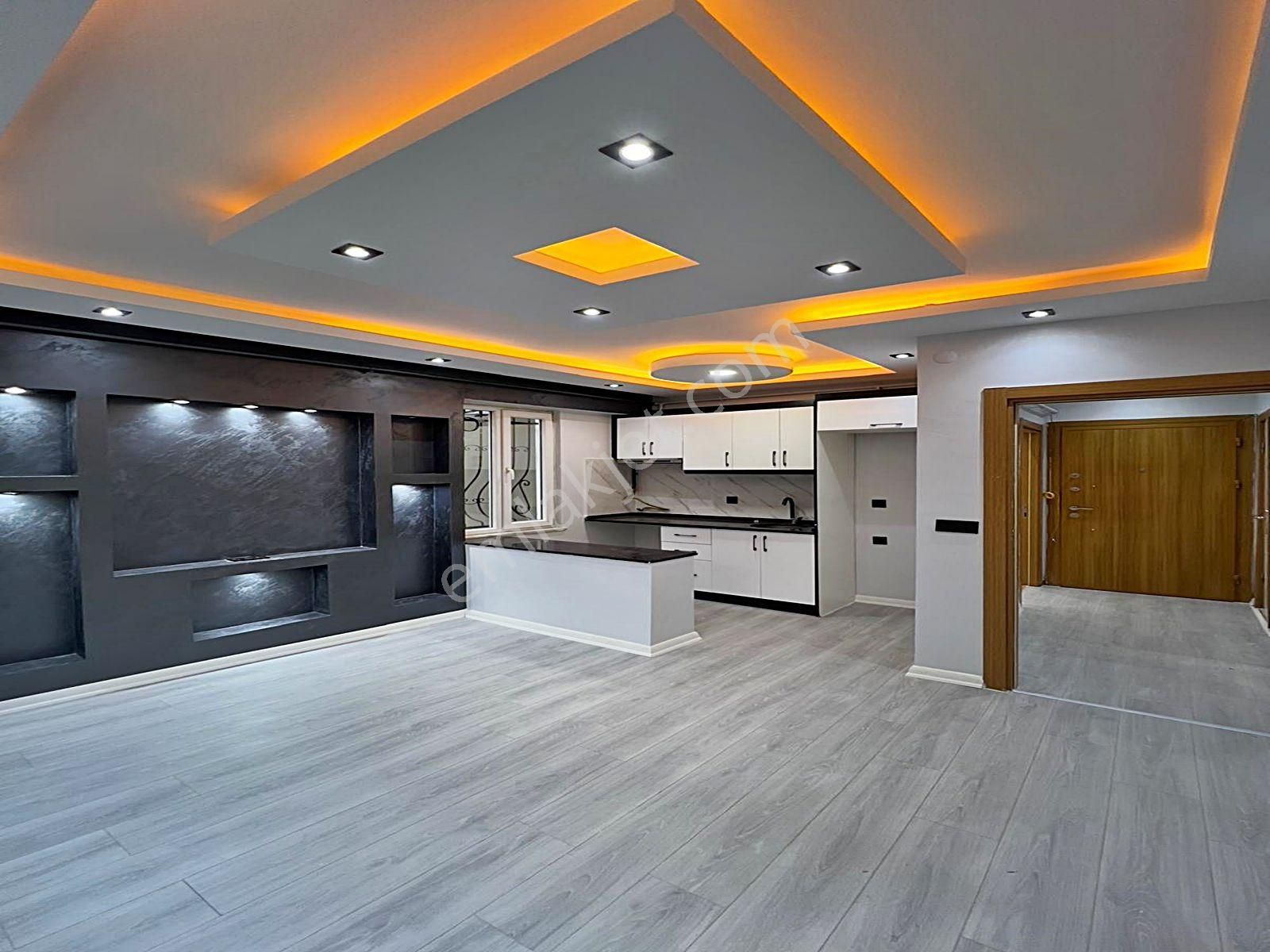 Cadde34'den Metrobüse Yürüme Mesafesinde %80 Krediye Uygun Çift Bahçeli Giriş Seviyesinde Bahçe Katı - Görsel 4