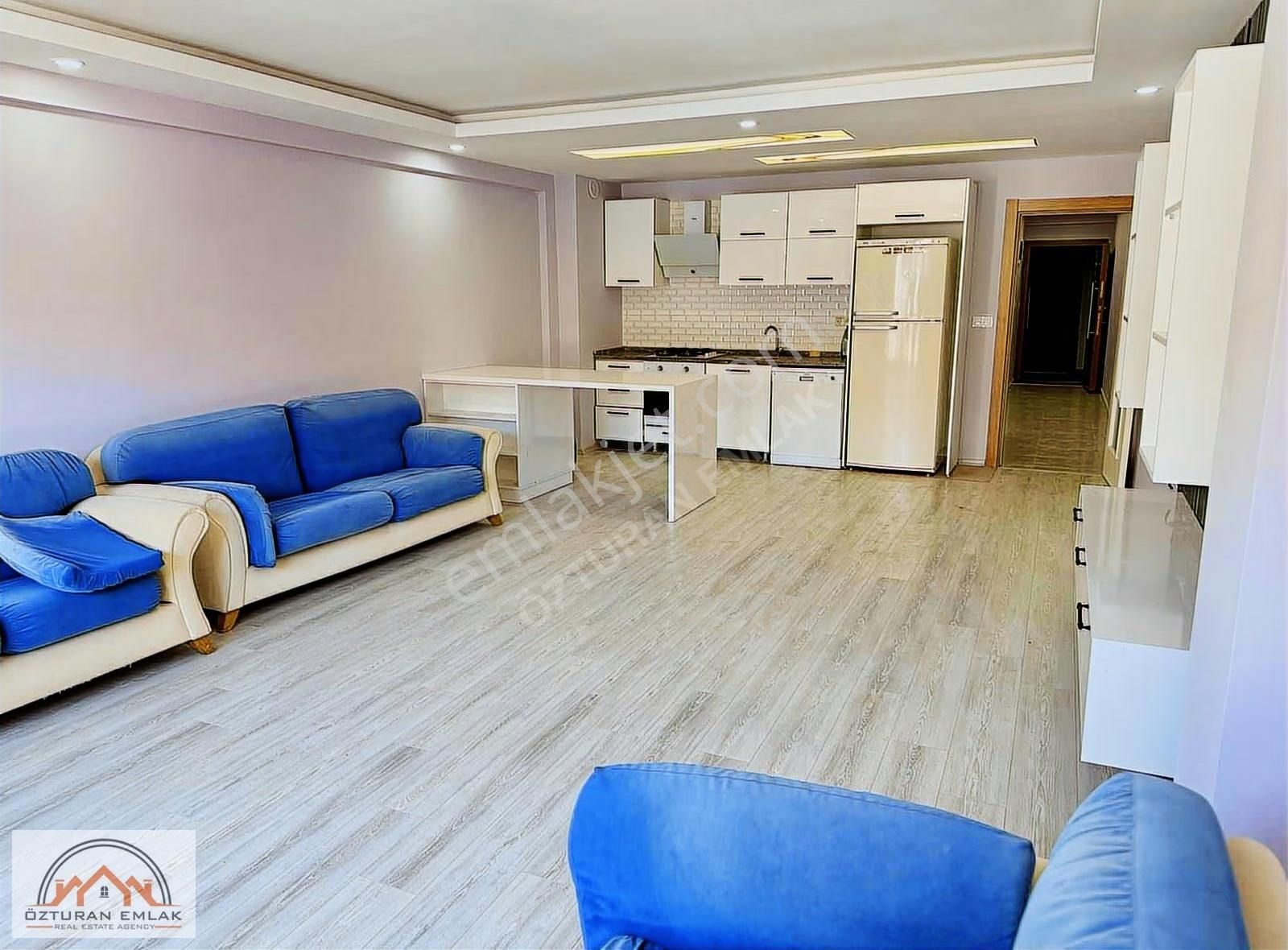 Davutlar Merkez'de Havuzlu Sitede 1+1 - Görsel 11