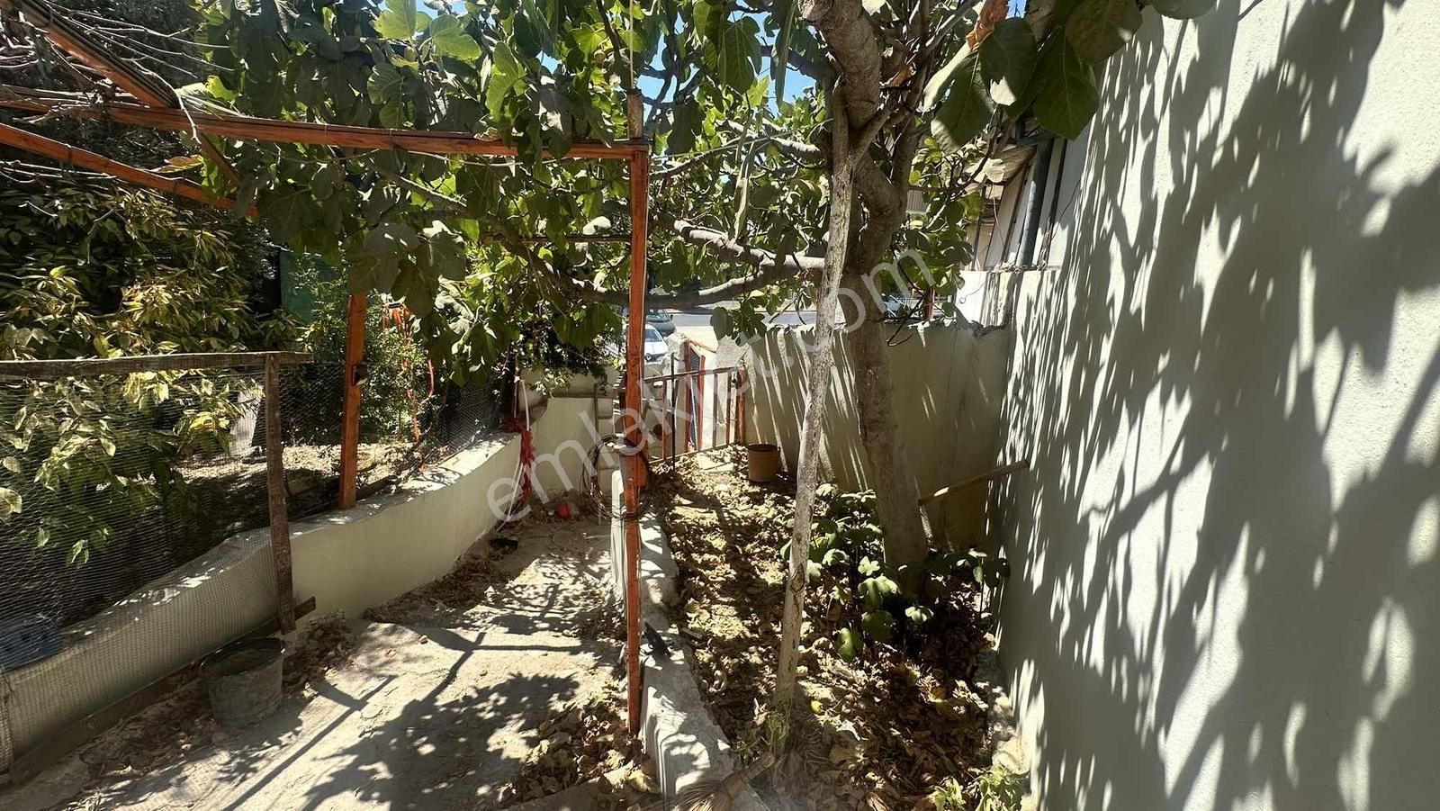 Turyap'tan 400m2 Bahçe İçinde Müstakil 3+1 Satılık Ev - Görsel 13