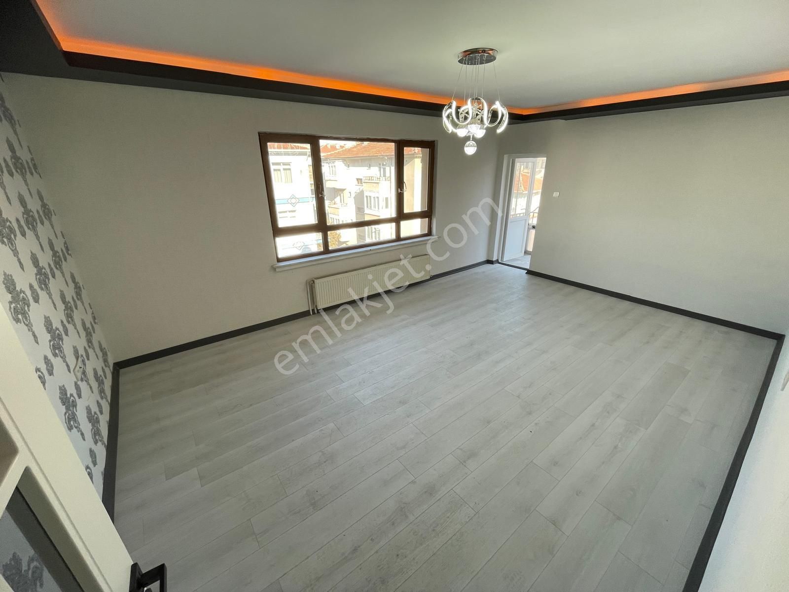 Sincan Akşemsettin Mah.'de Satılık 4+1 3 Balkonlu Teraslı Daire - Görsel 10