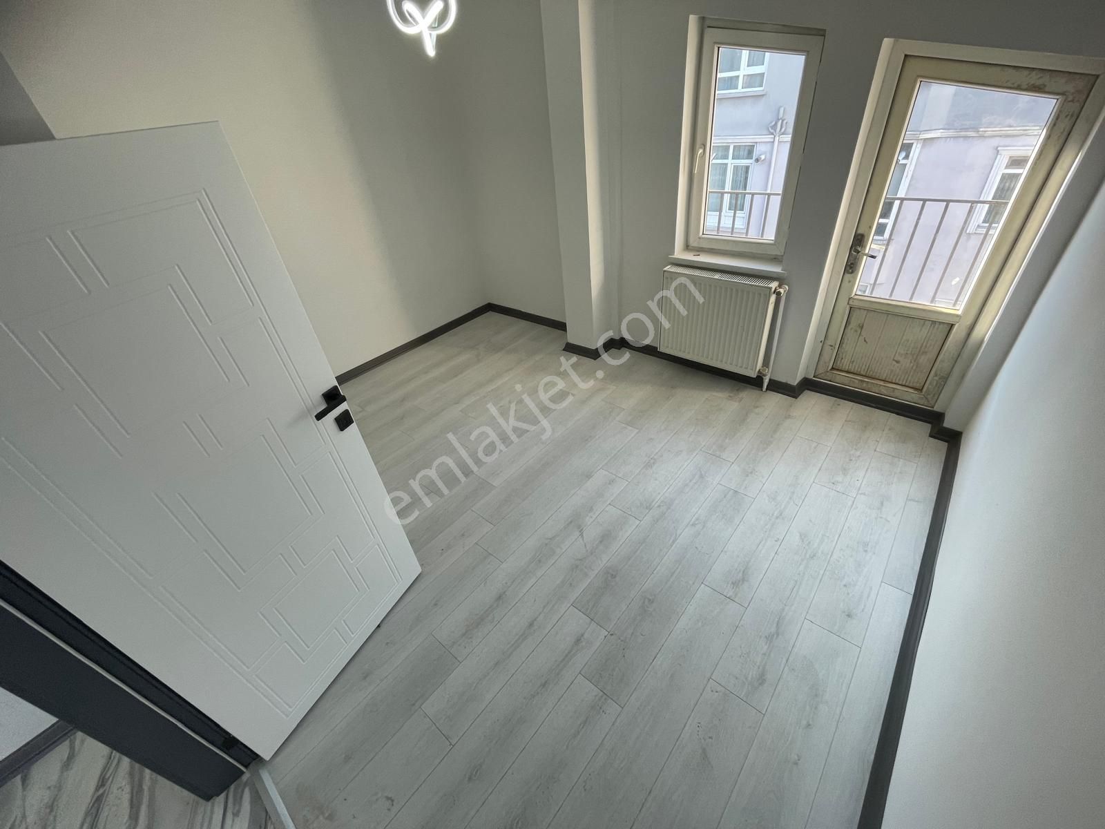 Sincan Akşemsettin Mah.'de Satılık 4+1 3 Balkonlu Teraslı Daire - Görsel 27