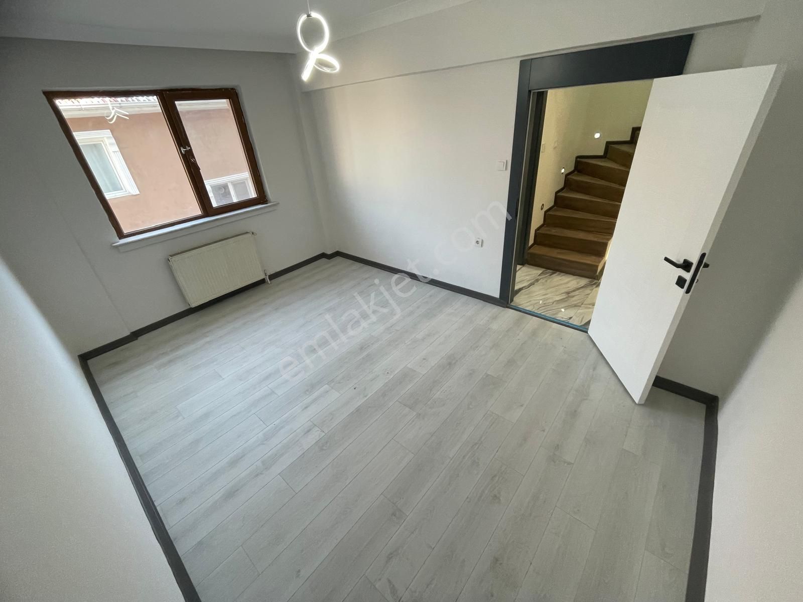 Sincan Akşemsettin Mah.'de Satılık 4+1 3 Balkonlu Teraslı Daire - Görsel 14