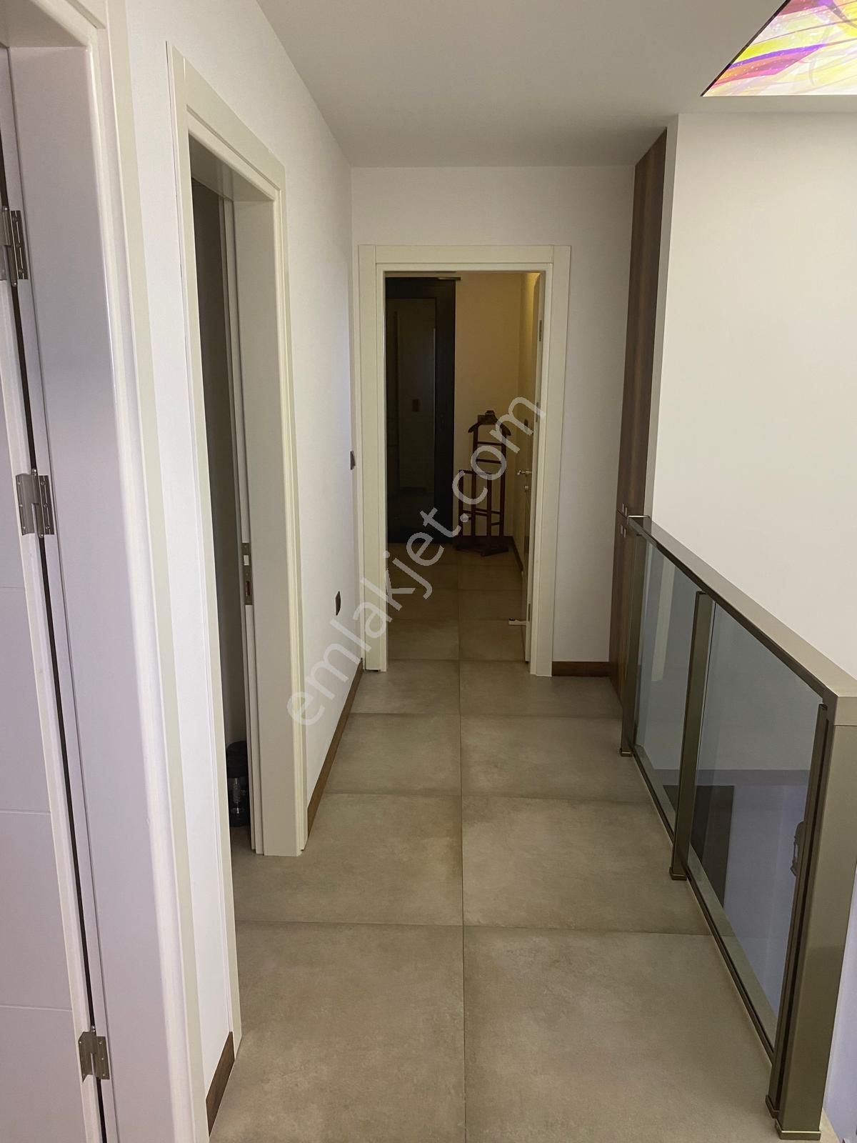 Soğucak'ta 3+1 Bahçeli Villa - Görsel 16