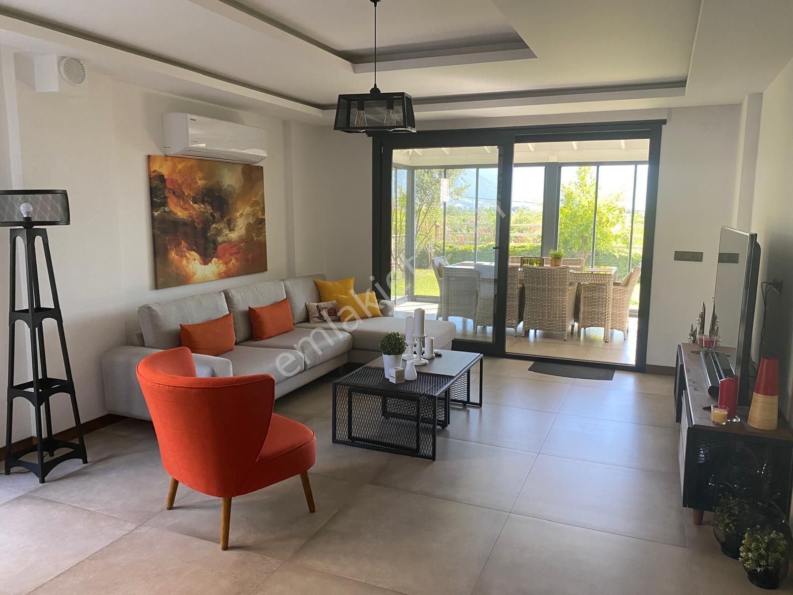 Soğucak'ta 3+1 Bahçeli Villa