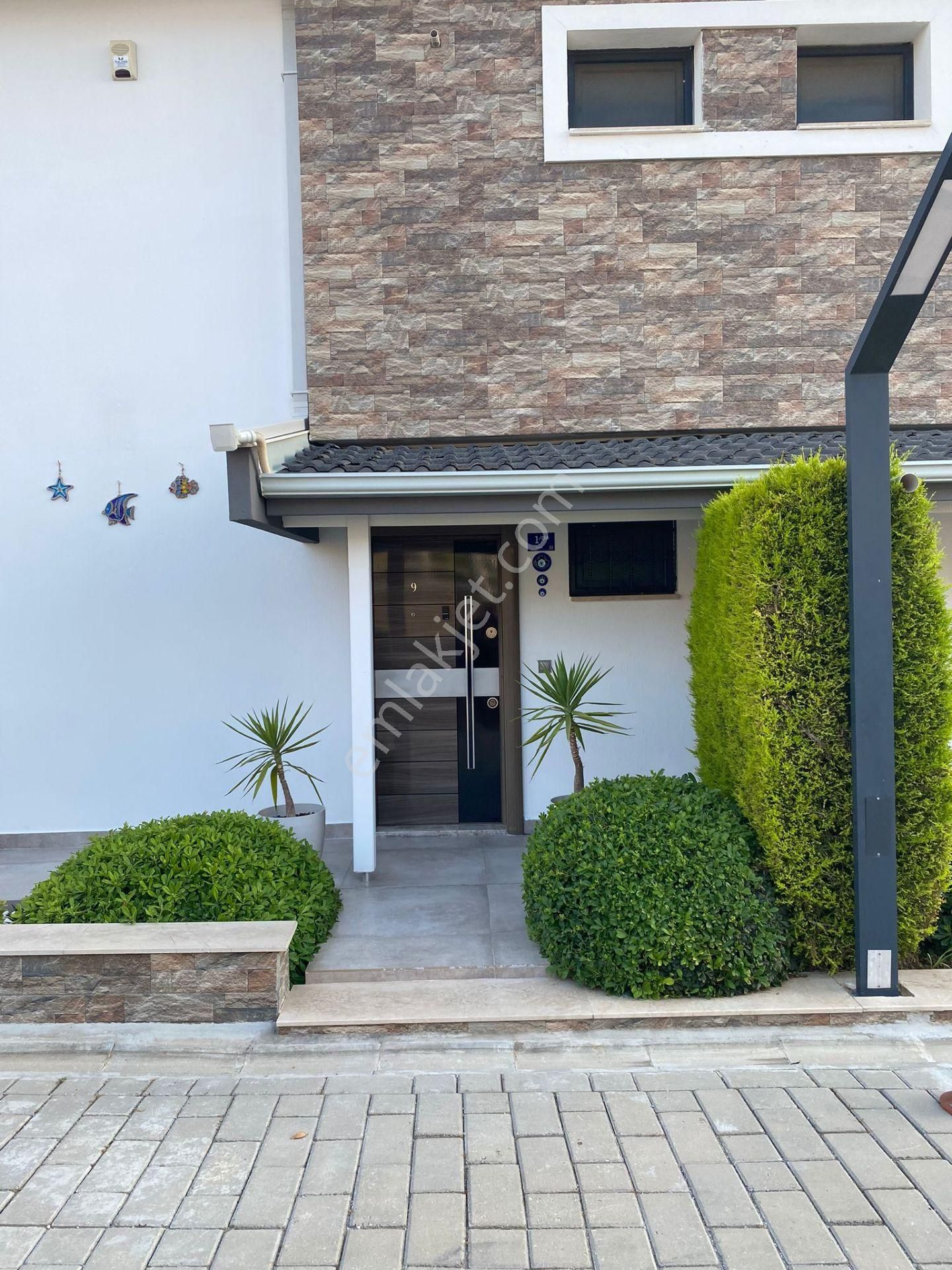 Soğucak'ta 3+1 Bahçeli Villa - Görsel 28