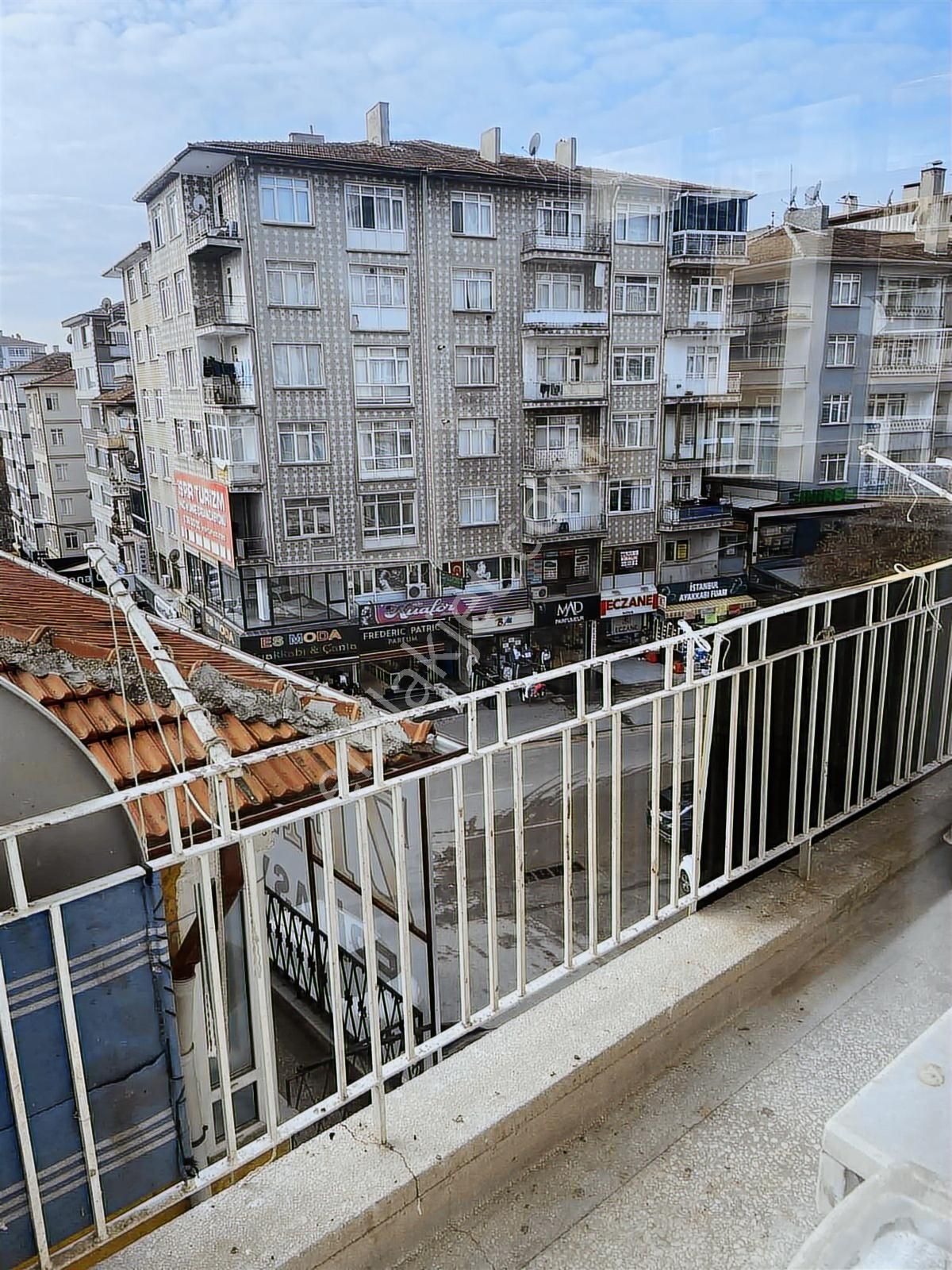 Demetevler Metrosuna Yürüyüş Mesafesinde Yapılı 3+1 - Görsel 17