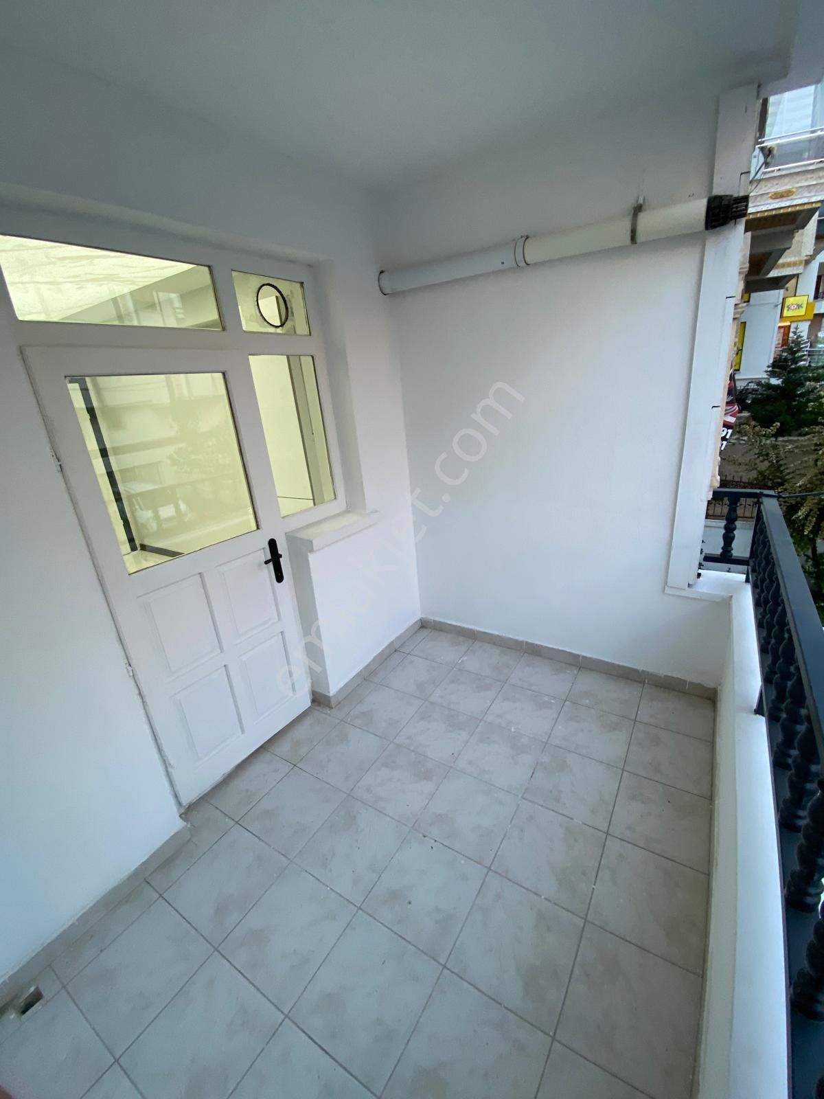 Bilgen Vatan'dan Bağlarbaşı Cadde Üzeri Megalüks Yapılı Masrafsız Asansörlü 3+1 Satılık Ön Cephe - Görsel 21