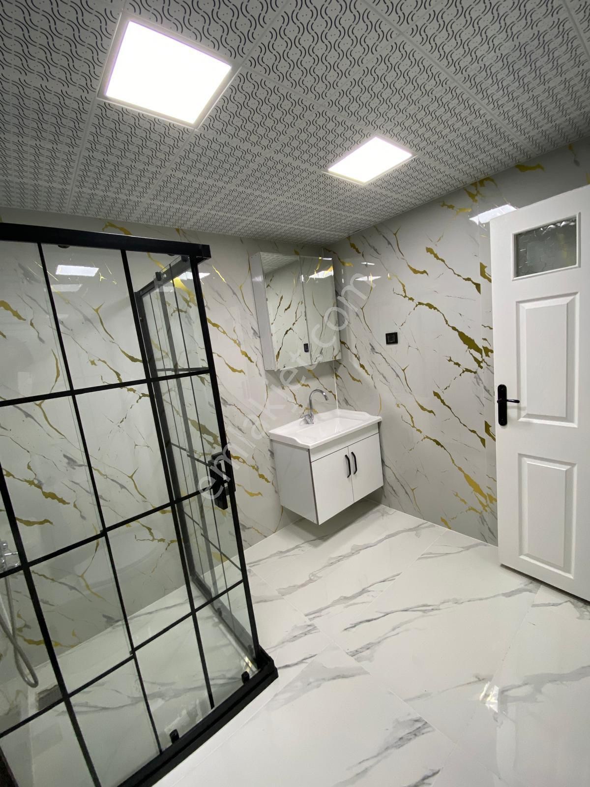 Bilgen Vatan'dan Bağlarbaşı Cadde Üzeri Megalüks Yapılı Masrafsız Asansörlü 3+1 Satılık Ön Cephe - Görsel 23