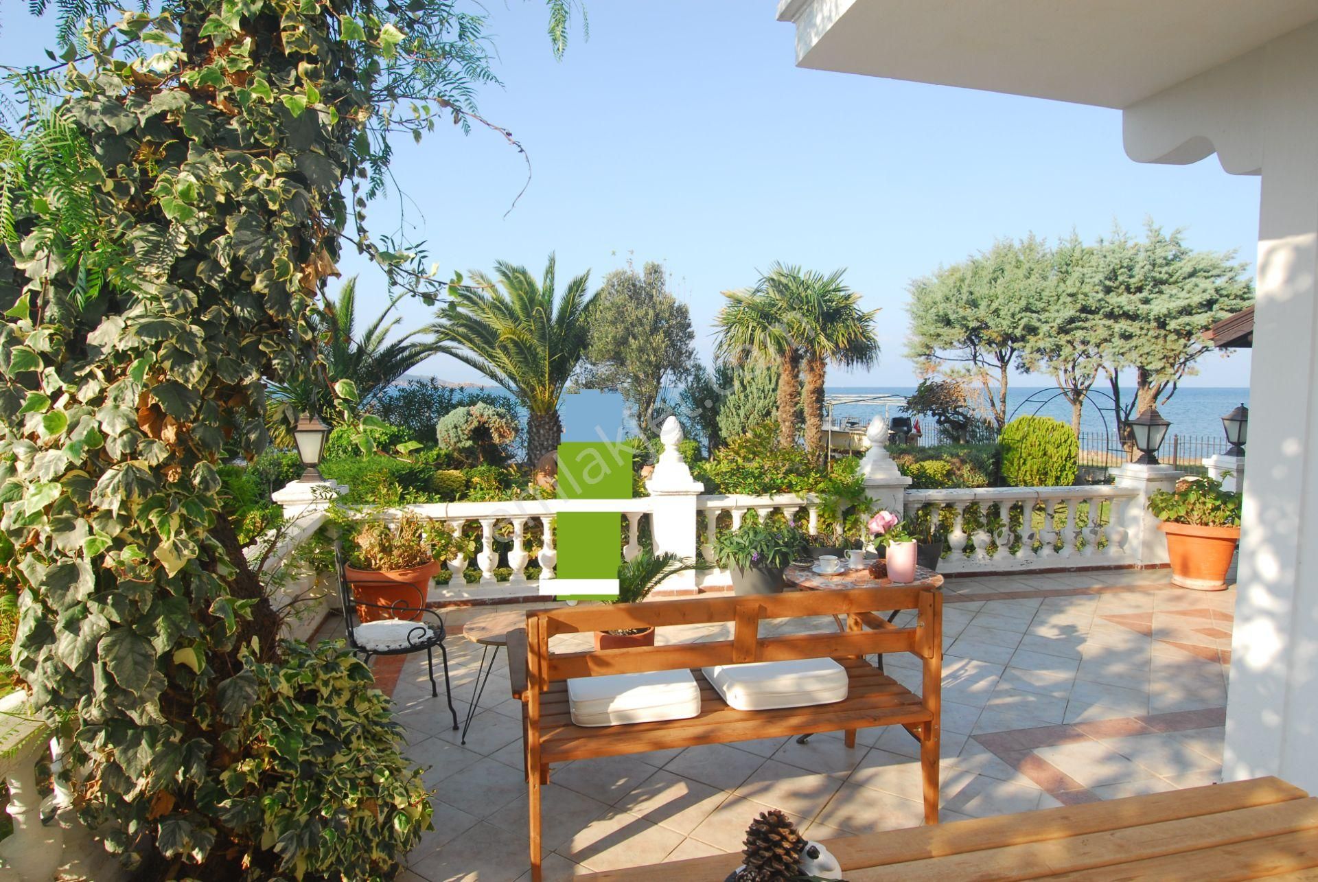 Balıkesir Ayvalık Ta Satılık Muhtesem Villa.denize Sıfır - Görsel 22