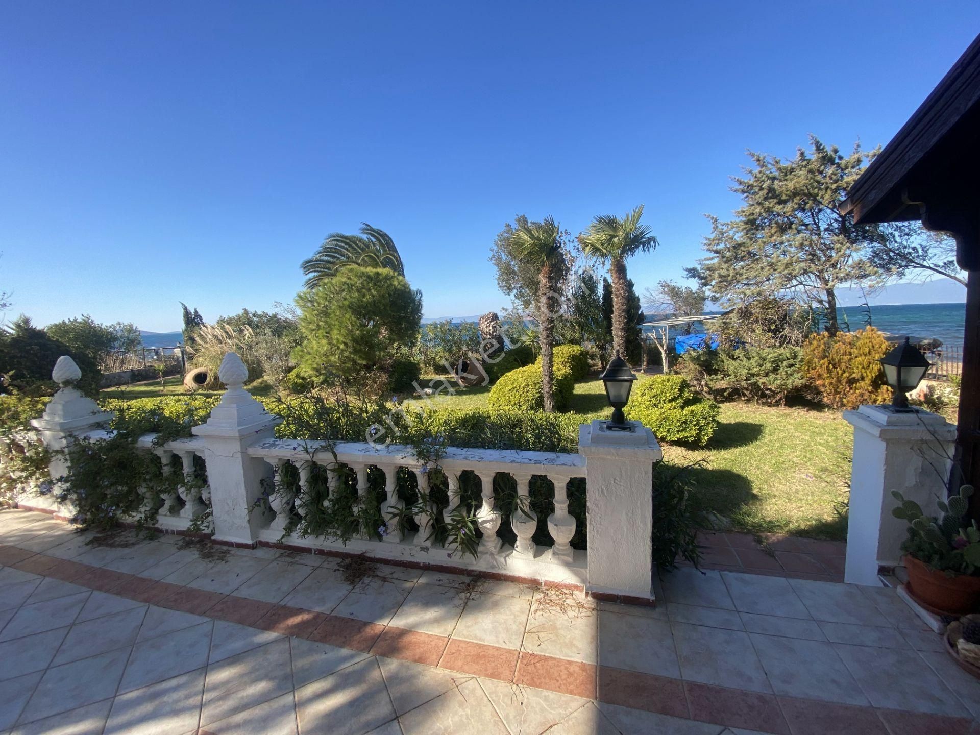 Balıkesir Ayvalık Ta Satılık Muhtesem Villa.denize Sıfır - Görsel 21