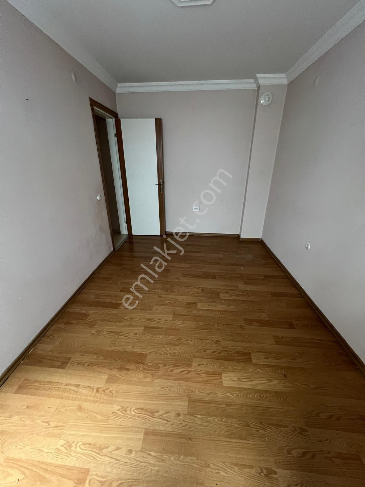 Yeşilyurt Ordu Caddesi Yakını 3+1 Yenibina Asansörlü Arakat Otoparklı - Görsel 16