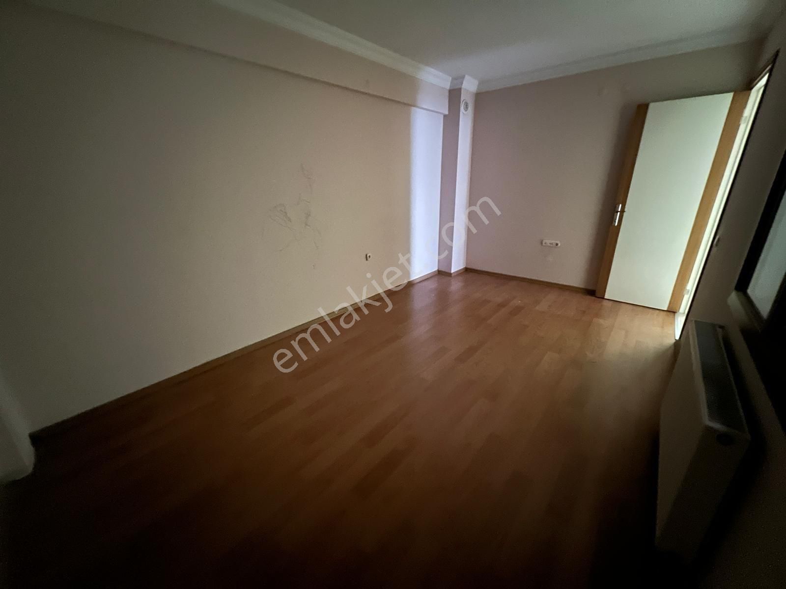 Yeşilyurt Ordu Caddesi Yakını 3+1 Yenibina Asansörlü Arakat Otoparklı - Görsel 25