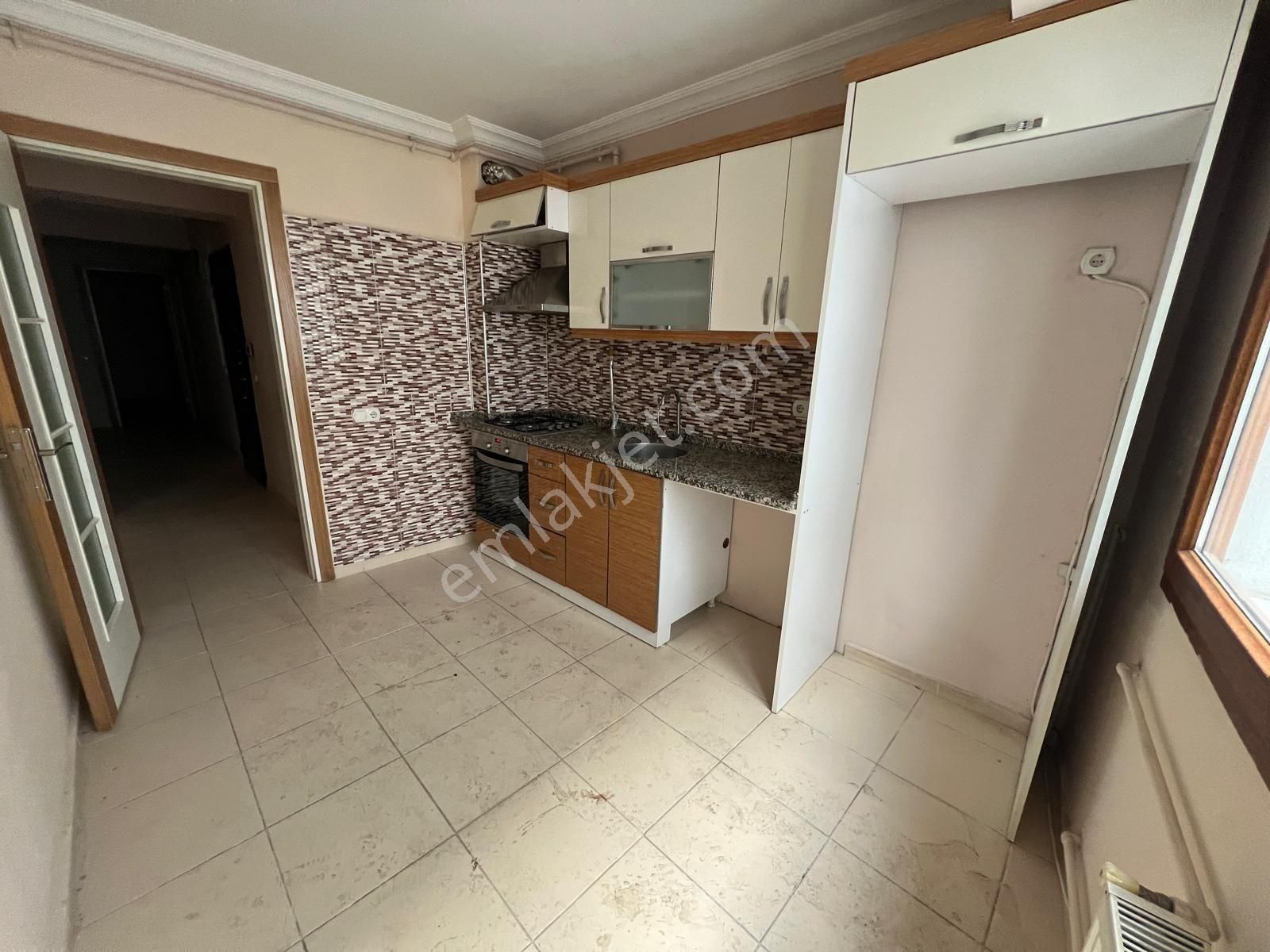 Yeşilyurt Ordu Caddesi Yakını 3+1 Yenibina Asansörlü Arakat Otoparklı - Görsel 10