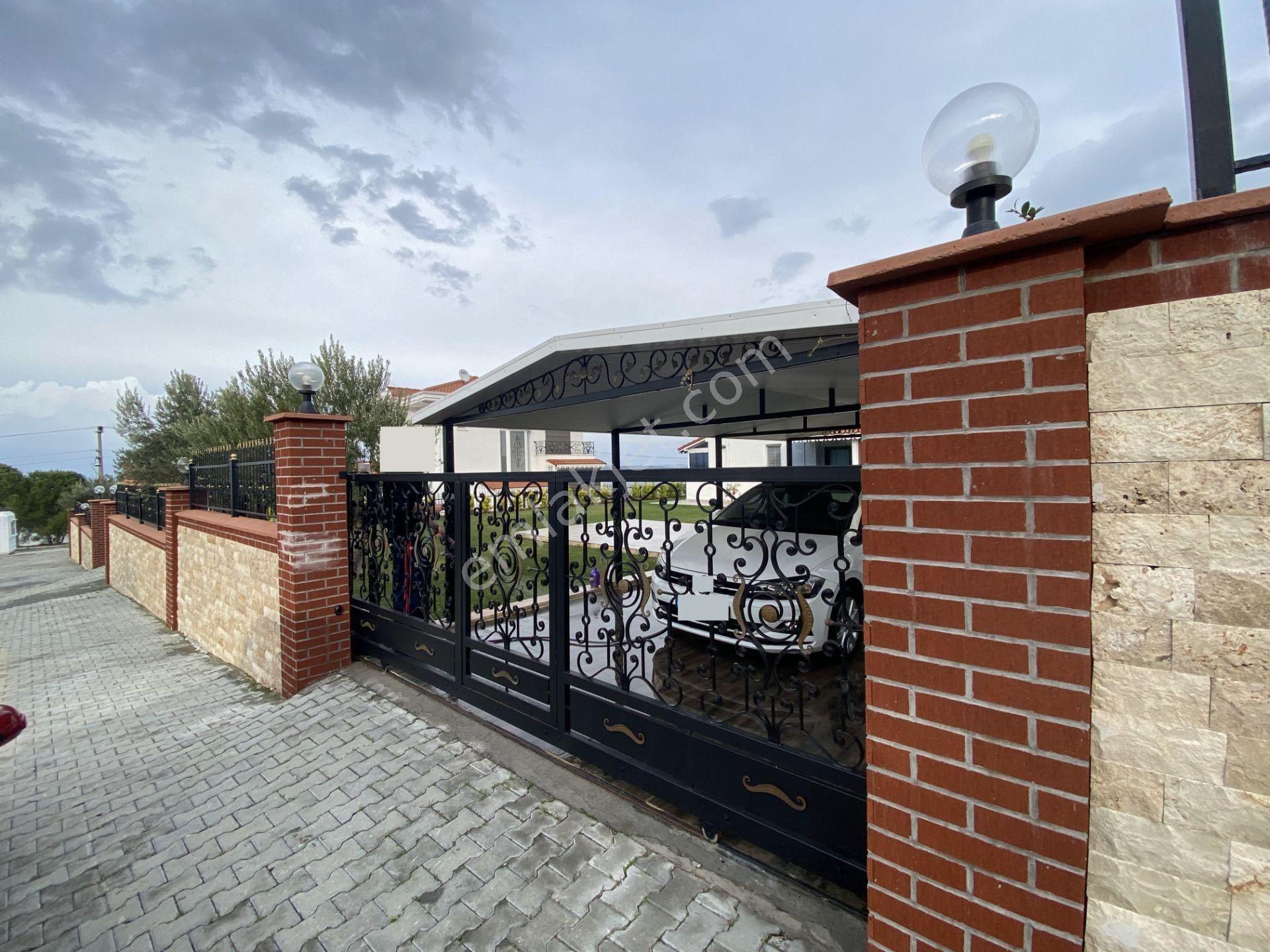 Balıkesir Ayvalık Ta Satılık Villa.denize 90 Metre Mesafede - Görsel 5