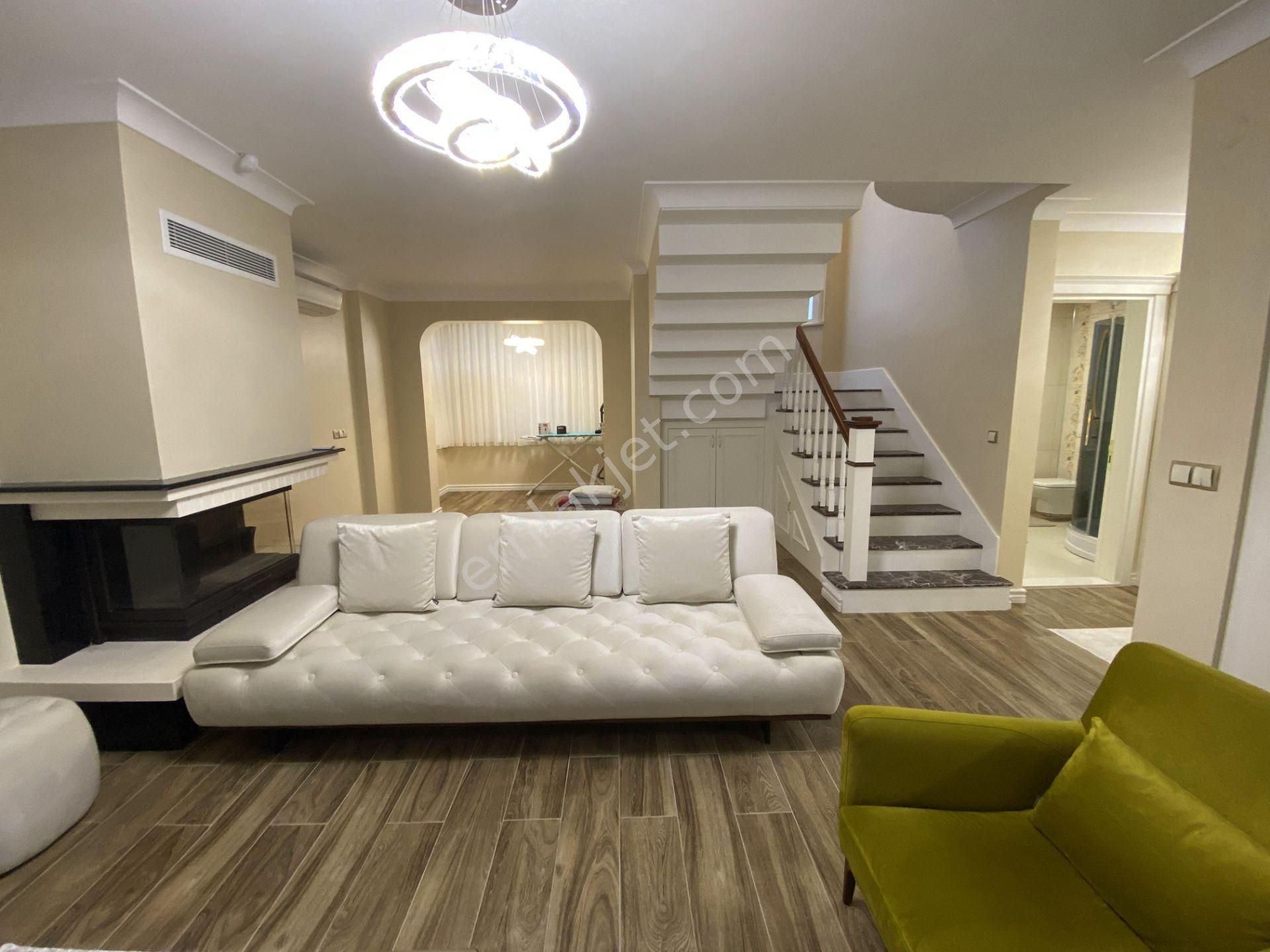 Balıkesir Ayvalık Ta Satılık Villa.denize 90 Metre Mesafede - Görsel 18