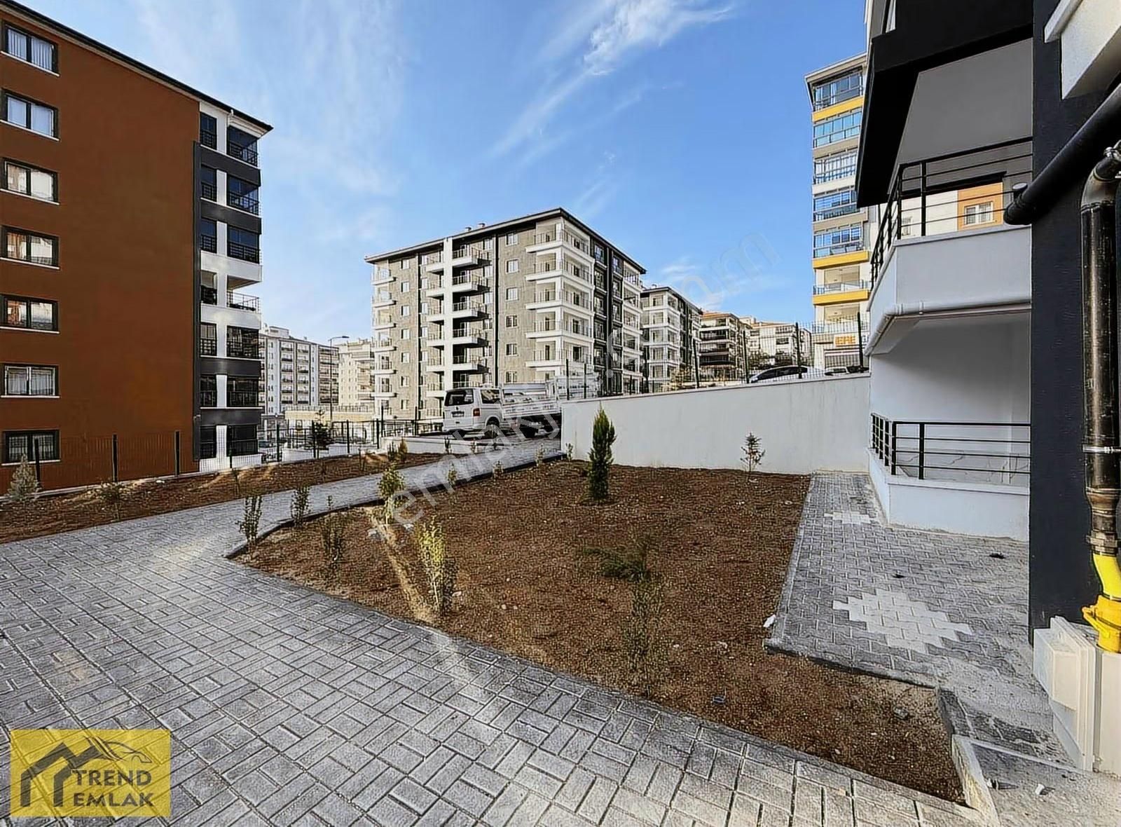 Trend Migros Karşısı 2.kat Konumunda 3+1 Ebeveyn+giyinme 140m2** - Görsel 34